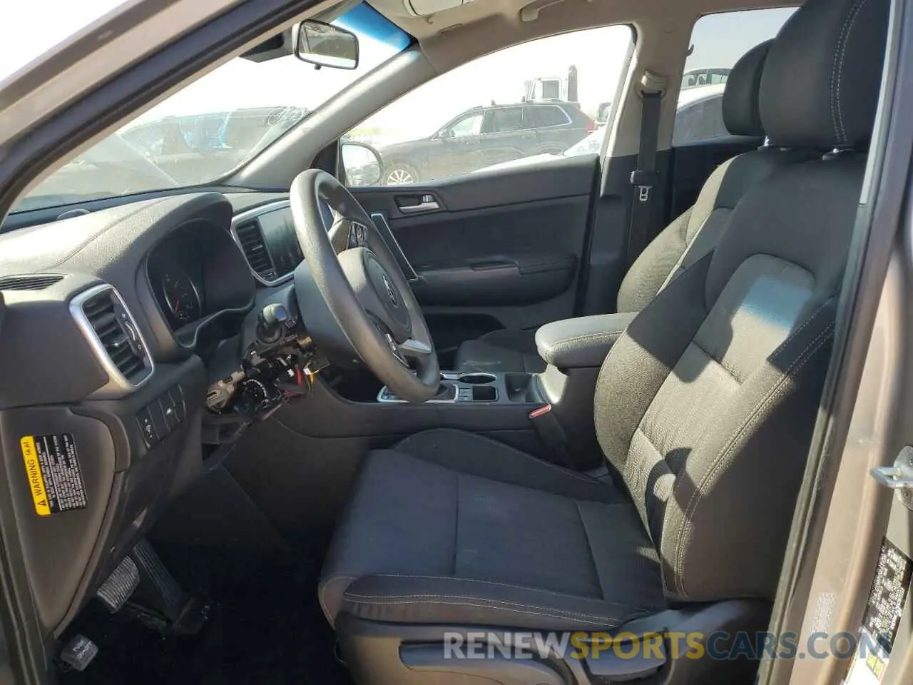 7 Photograph of a damaged car KNDPMCAC6N7971113 KIA SPORTAGE 2022