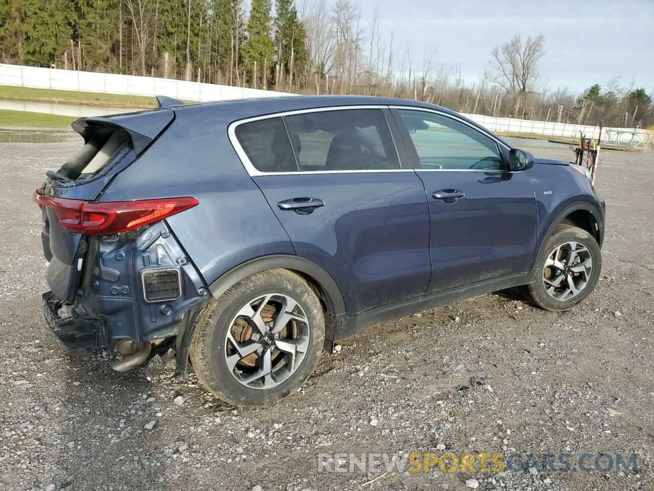 3 Photograph of a damaged car KNDPMCAC6N7982886 KIA SPORTAGE 2022