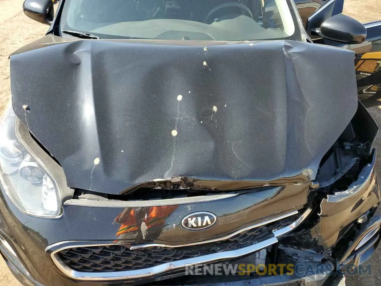 11 Photograph of a damaged car KNDPMCAC7N7964221 KIA SPORTAGE 2022