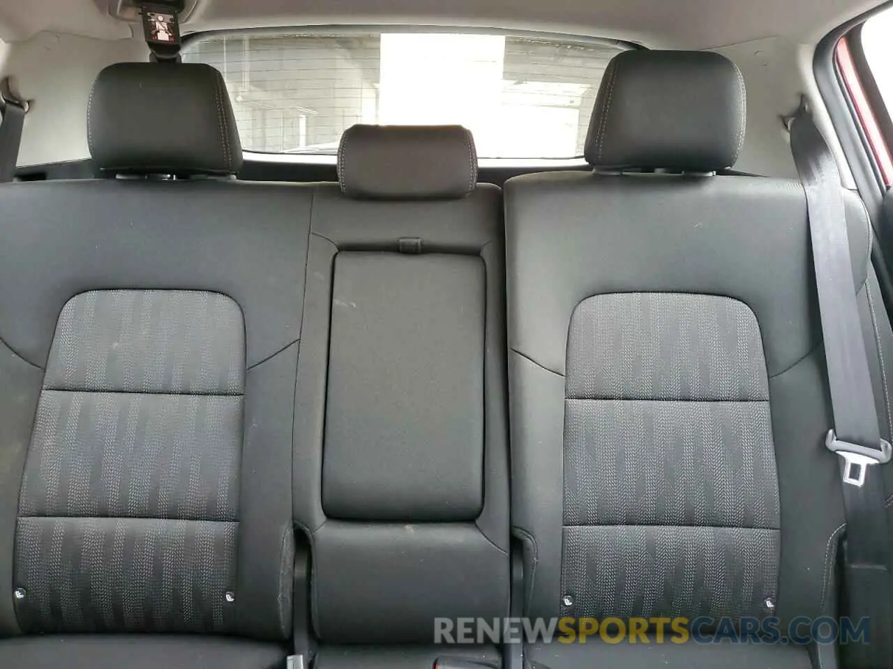 10 Photograph of a damaged car KNDPMCAC7N7983741 KIA SPORTAGE 2022