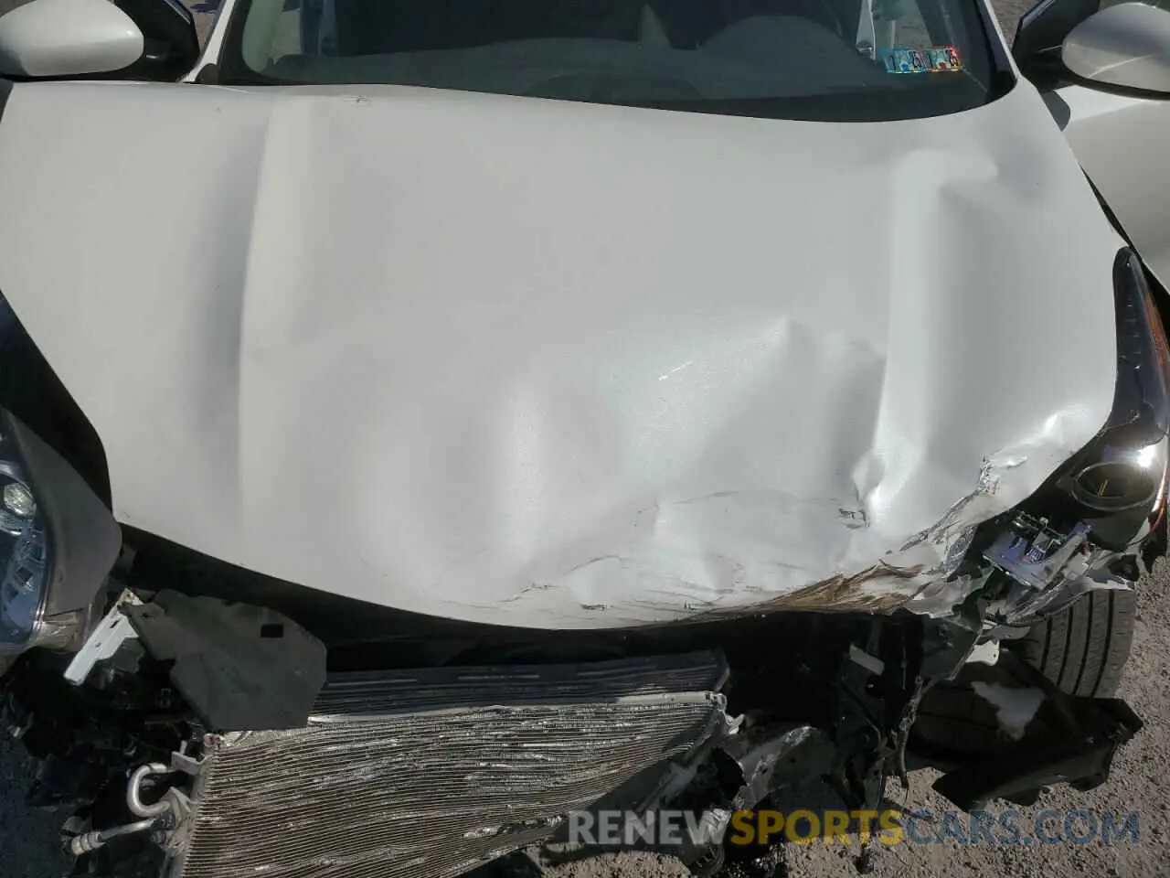 12 Photograph of a damaged car KNDPMCAC7N7986154 KIA SPORTAGE 2022