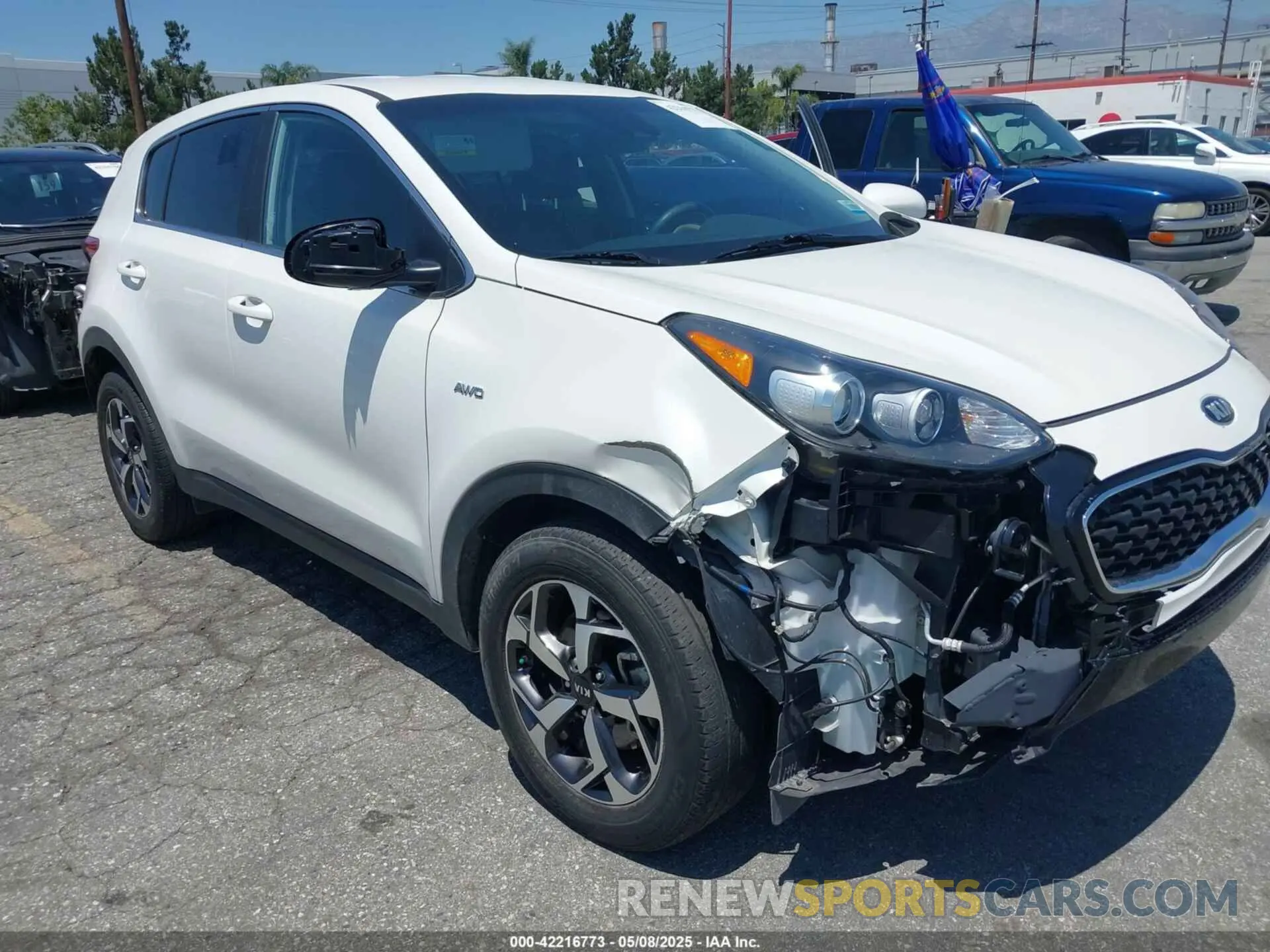 6 Photograph of a damaged car KNDPMCAC8N7001988 KIA SPORTAGE 2022
