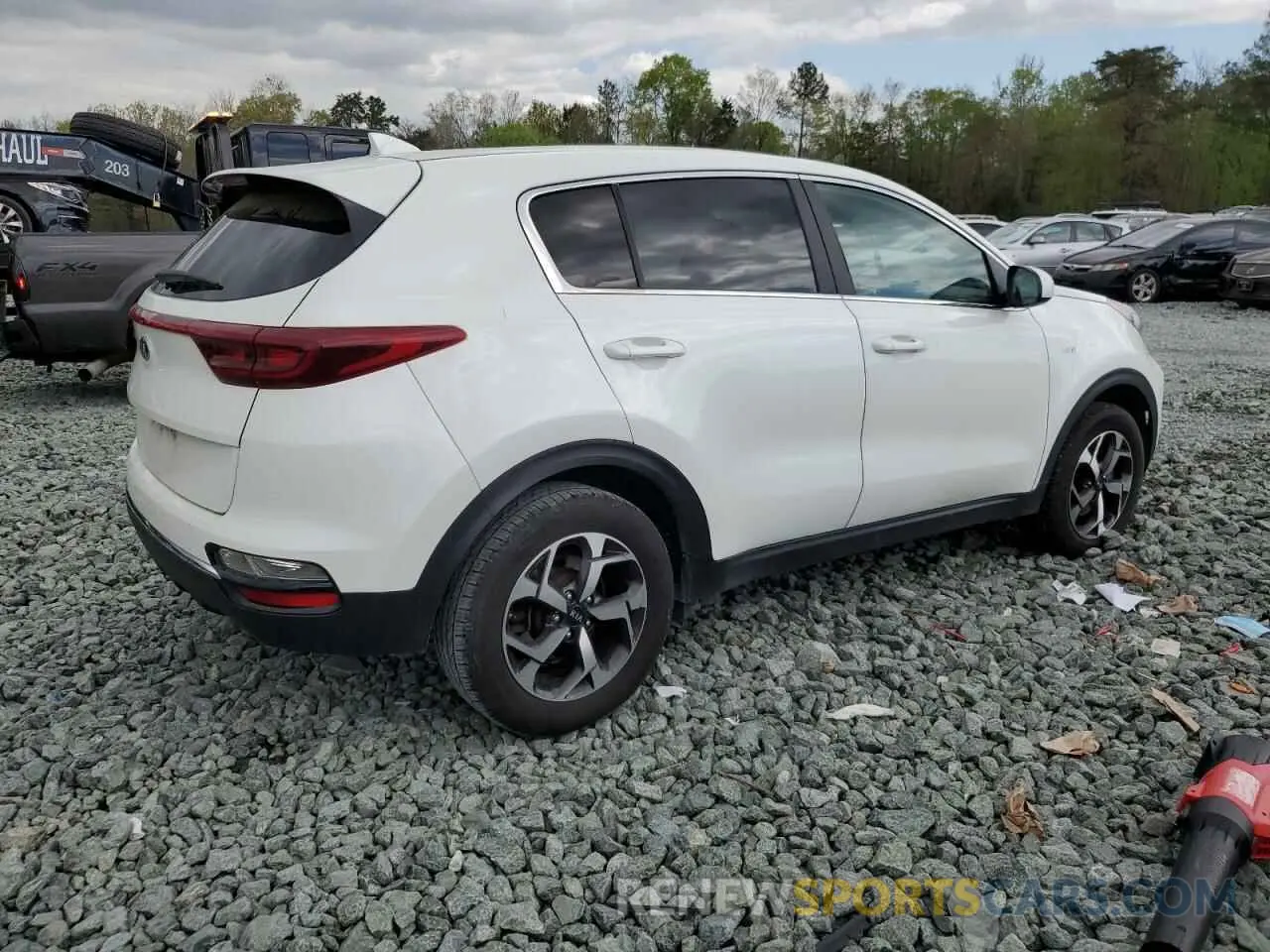 3 Photograph of a damaged car KNDPMCAC8N7008410 KIA SPORTAGE 2022