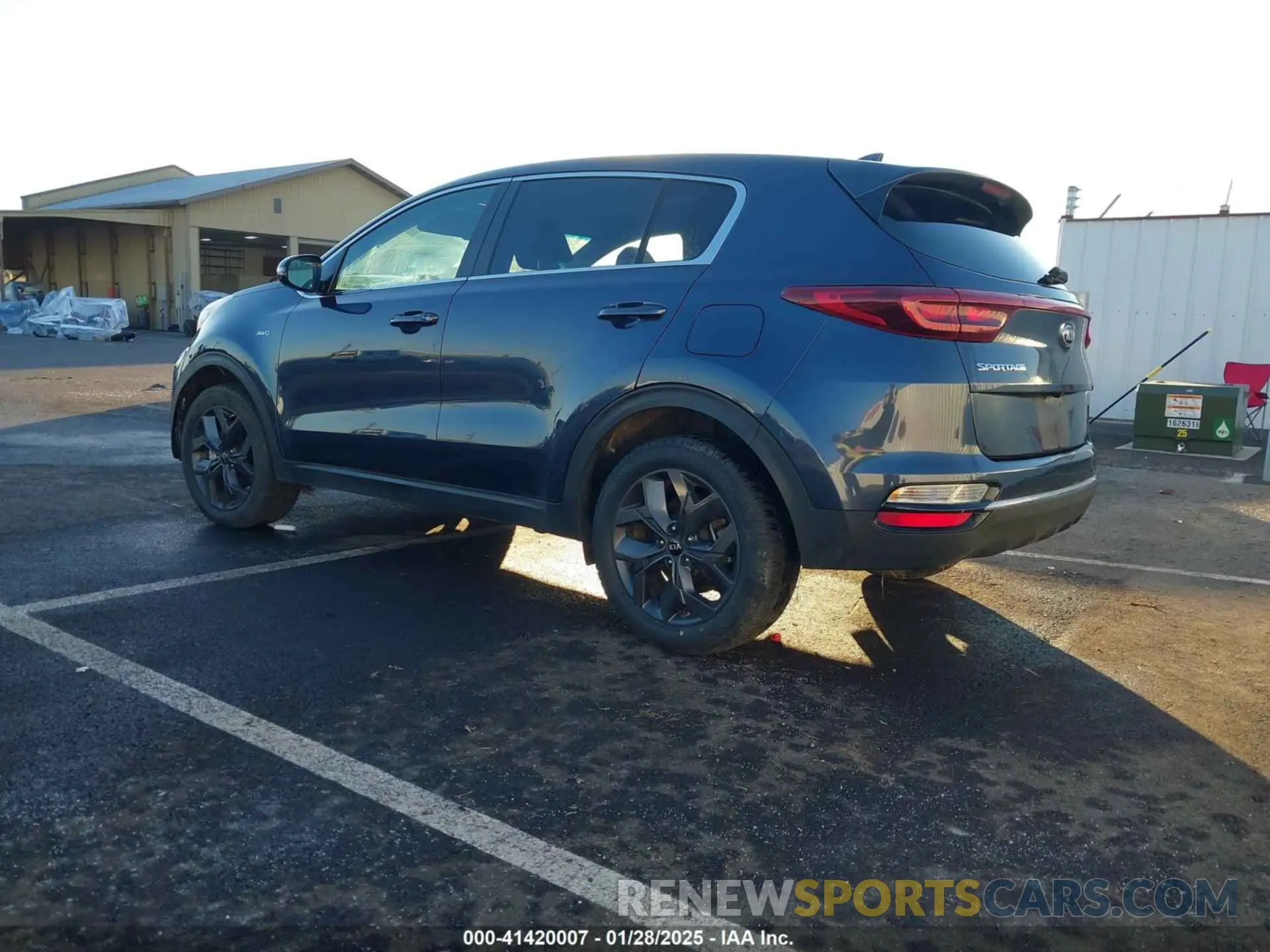3 Photograph of a damaged car KNDPMCAC8N7021819 KIA SPORTAGE 2022