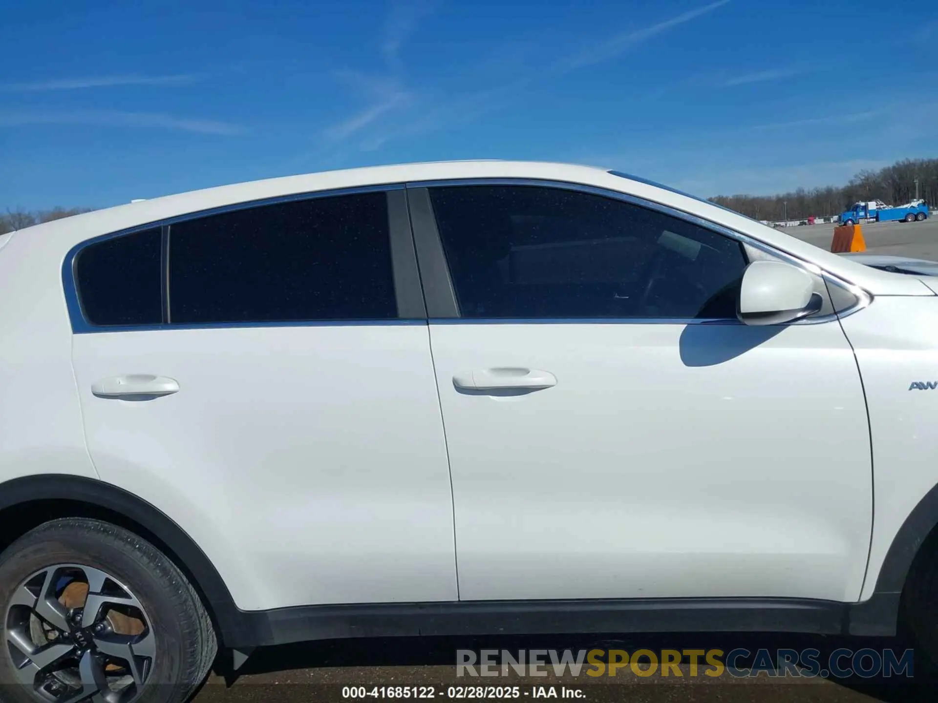 14 Photograph of a damaged car KNDPMCAC8N7957004 KIA SPORTAGE 2022
