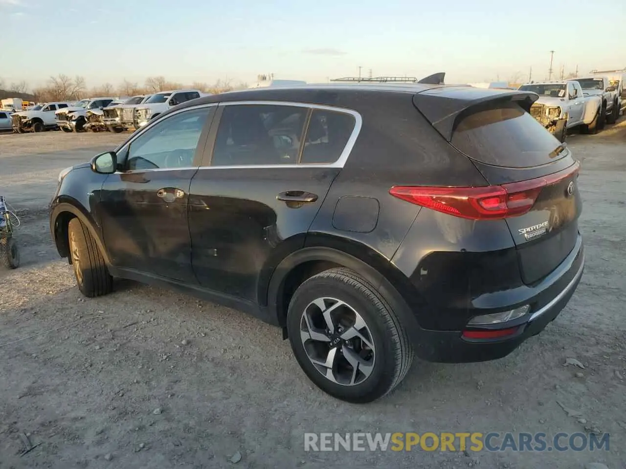 2 Photograph of a damaged car KNDPMCAC8N7993274 KIA SPORTAGE 2022