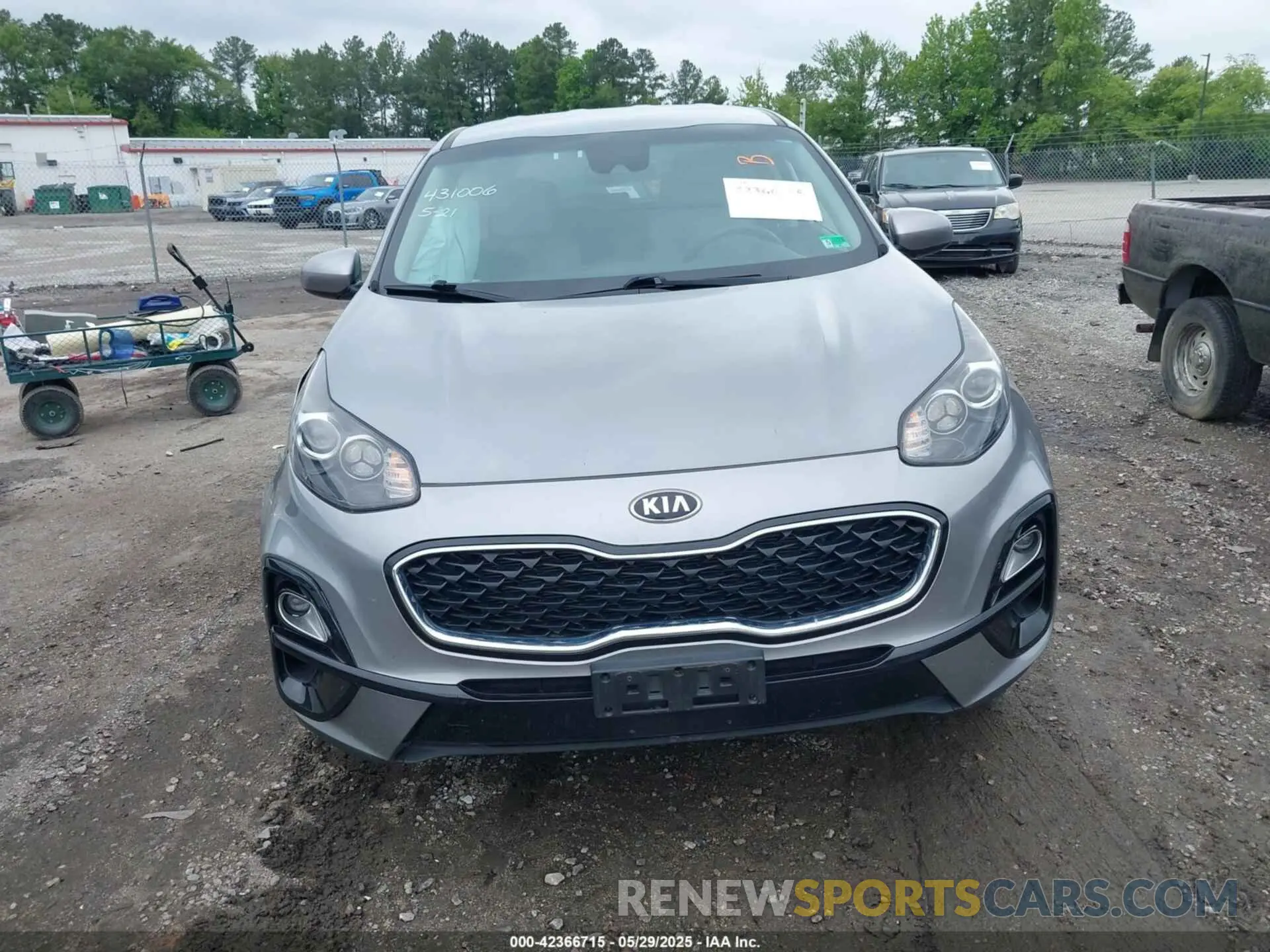 12 Photograph of a damaged car KNDPMCAC9N7017360 KIA SPORTAGE 2022
