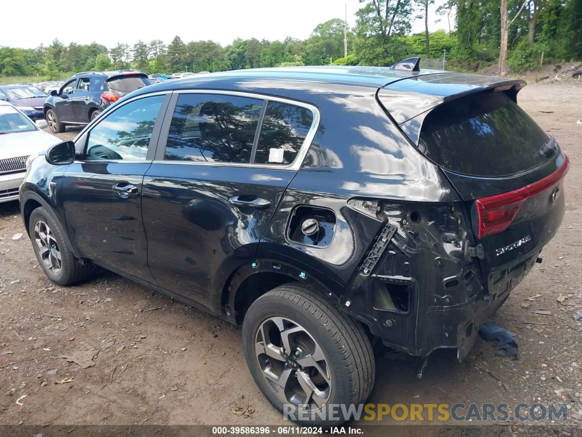 14 Photograph of a damaged car KNDPMCAC9N7951986 KIA SPORTAGE 2022