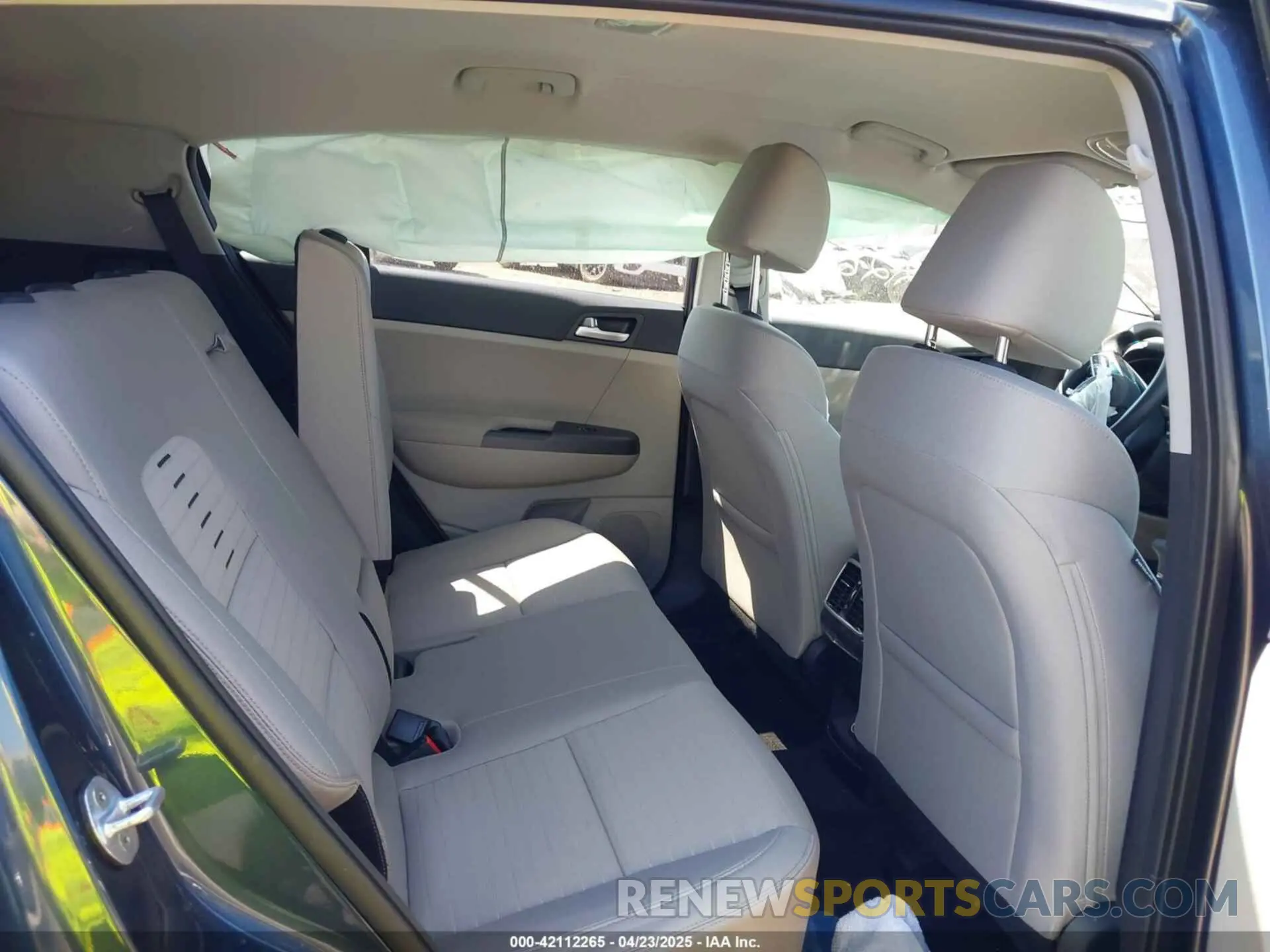 8 Photograph of a damaged car KNDPMCACXN7022924 KIA SPORTAGE 2022