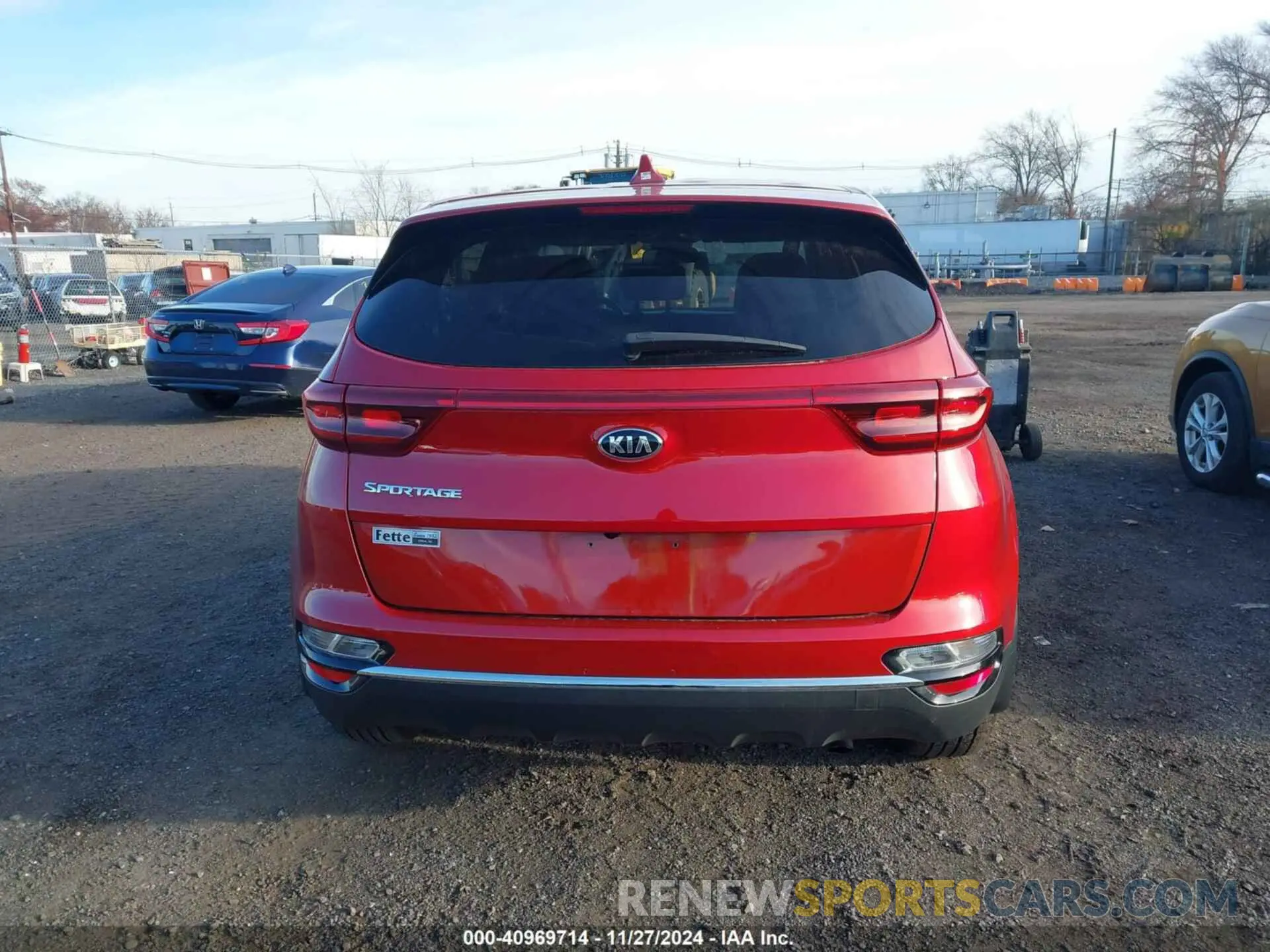 17 Photograph of a damaged car KNDPMCACXN7026620 KIA SPORTAGE 2022