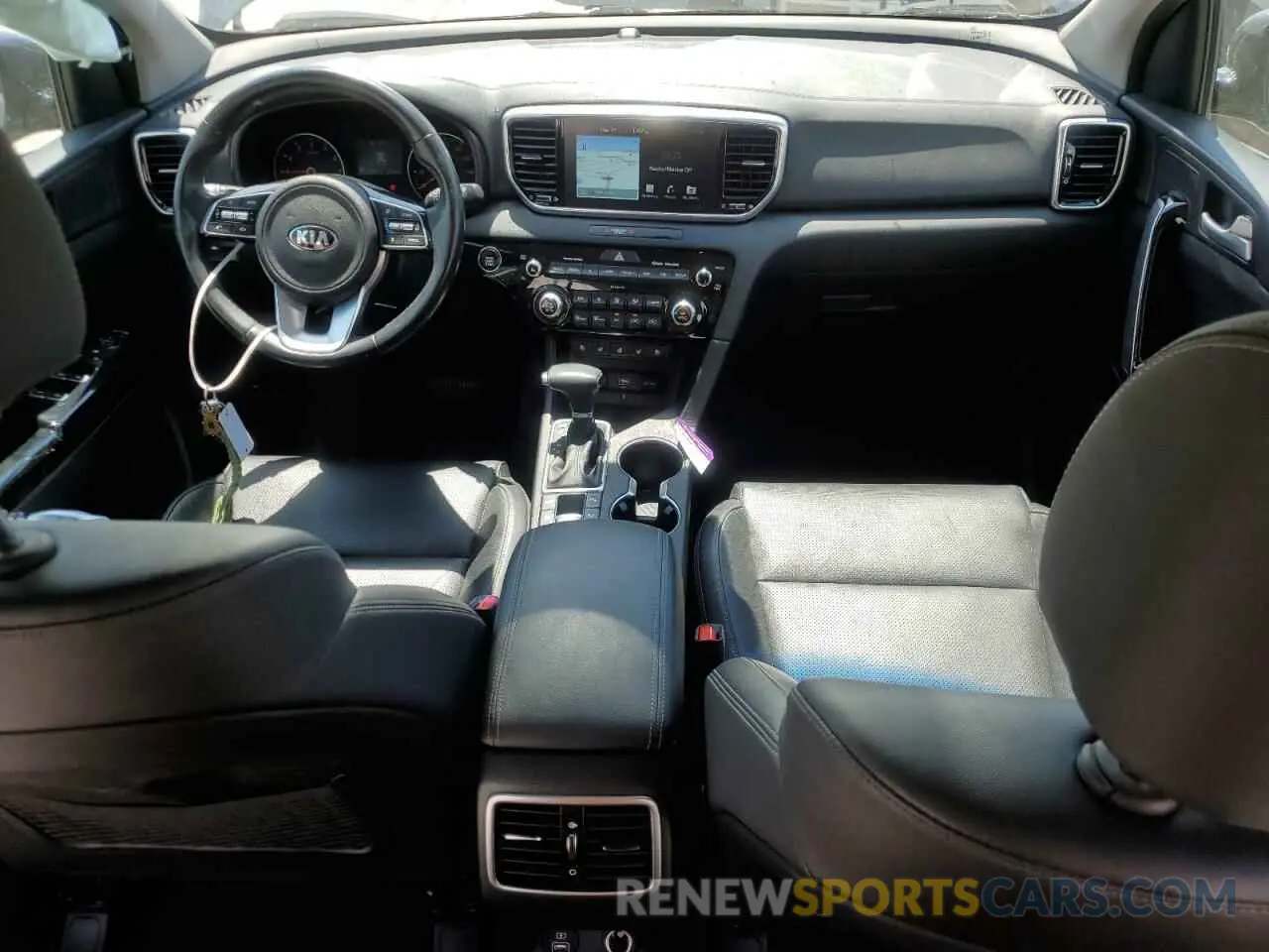 8 Photograph of a damaged car KNDPN3AC5N7978311 KIA SPORTAGE 2022