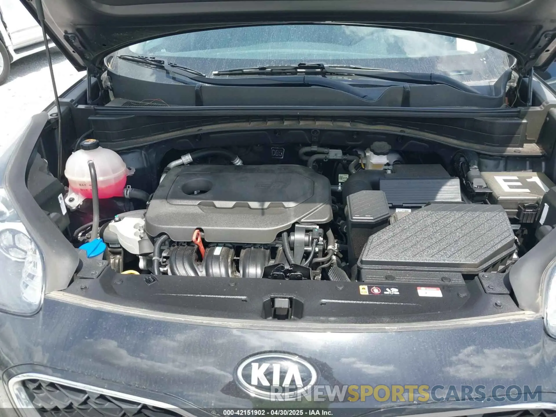 10 Photograph of a damaged car KNDPN3AC6N7007642 KIA SPORTAGE 2022