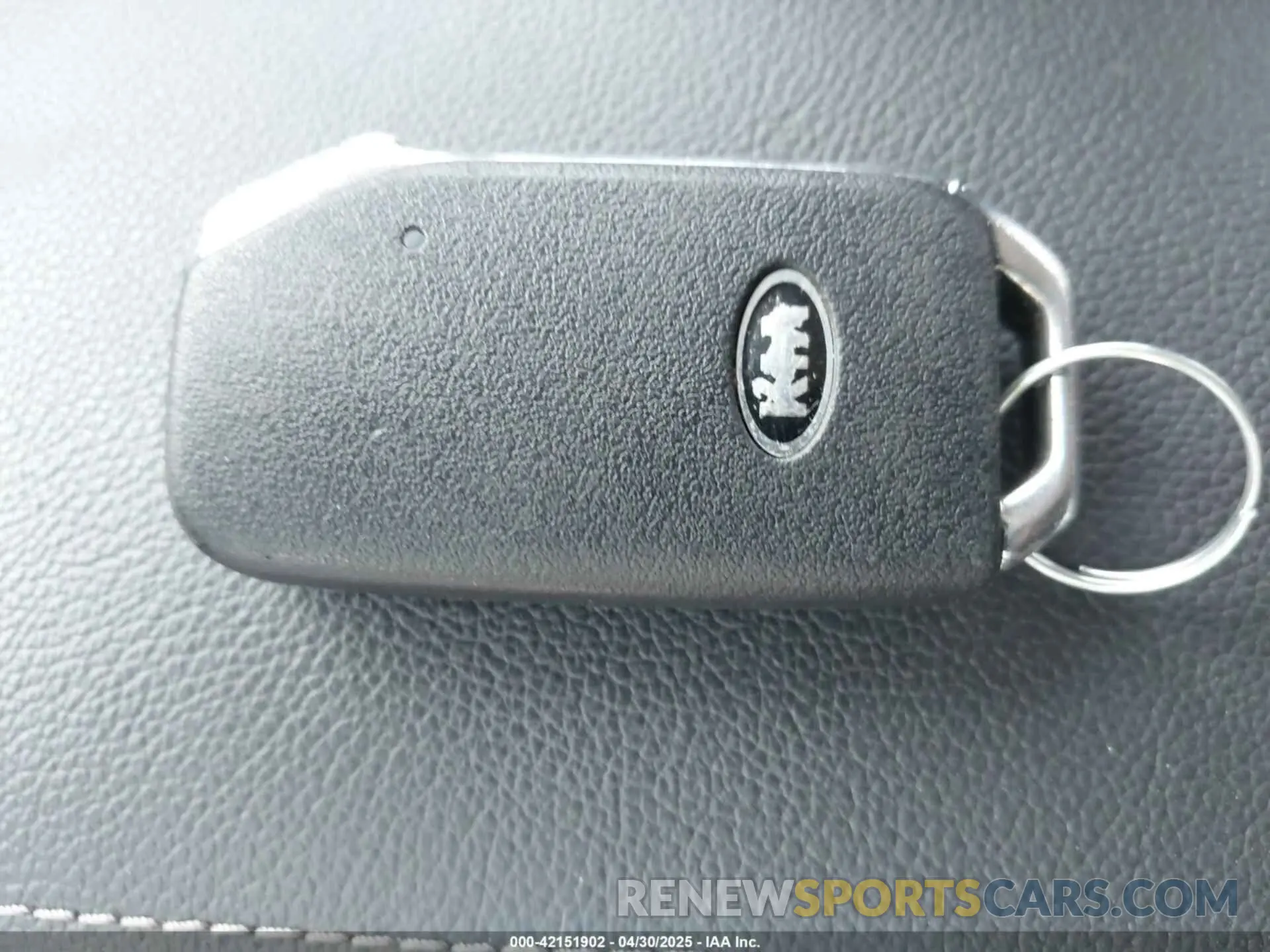 11 Photograph of a damaged car KNDPN3AC6N7007642 KIA SPORTAGE 2022