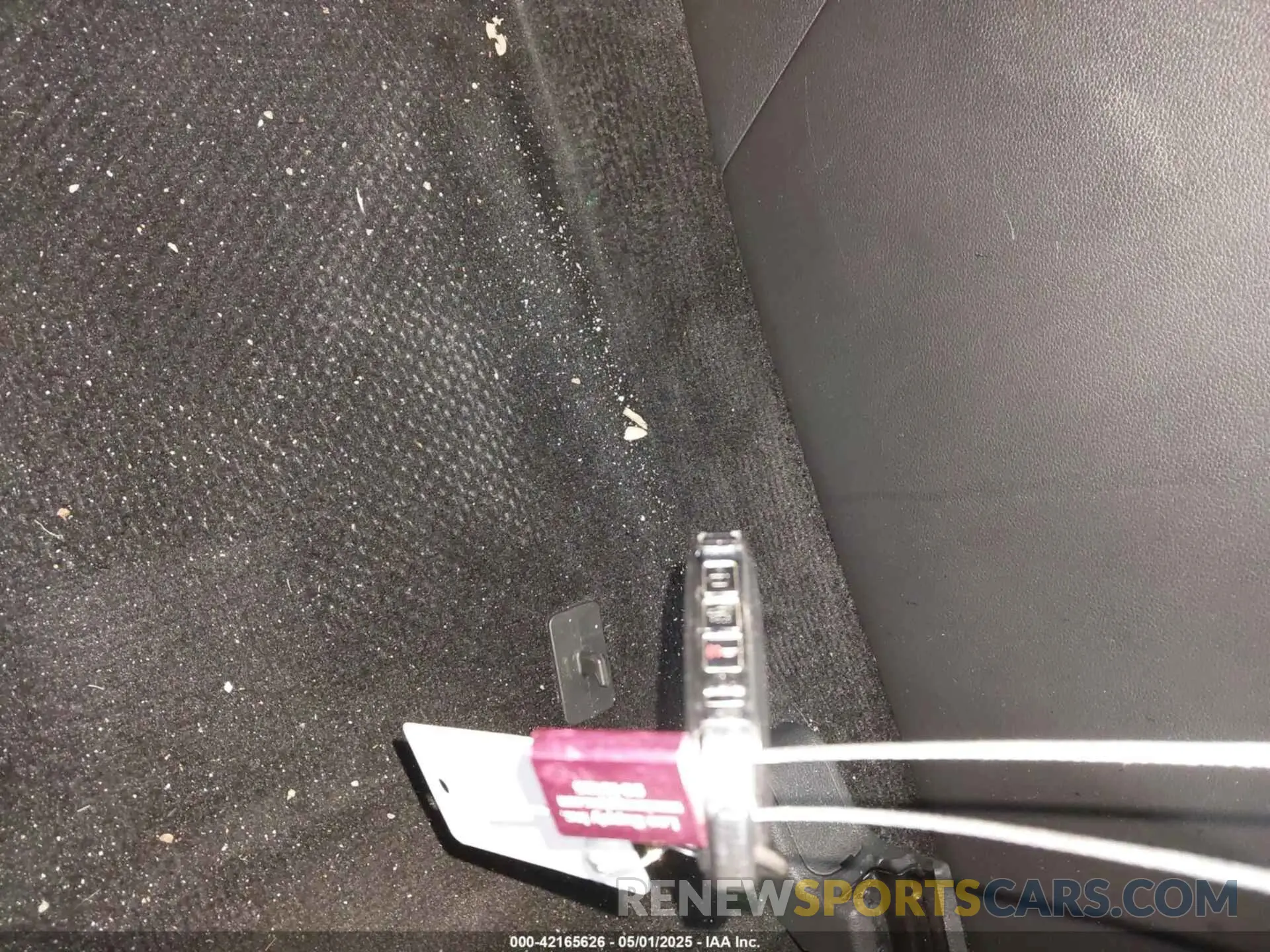 11 Photograph of a damaged car KNDPN3AC6N7959489 KIA SPORTAGE 2022