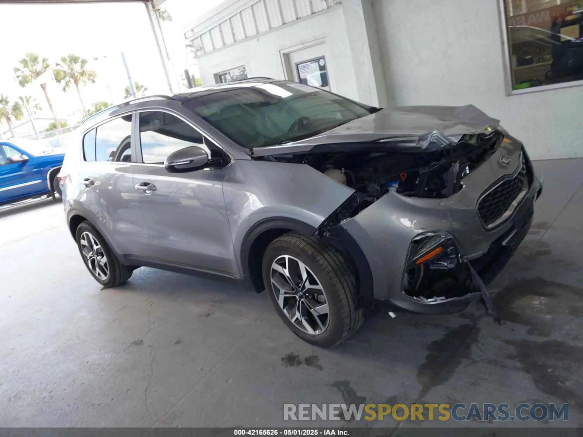 13 Photograph of a damaged car KNDPN3AC6N7959489 KIA SPORTAGE 2022