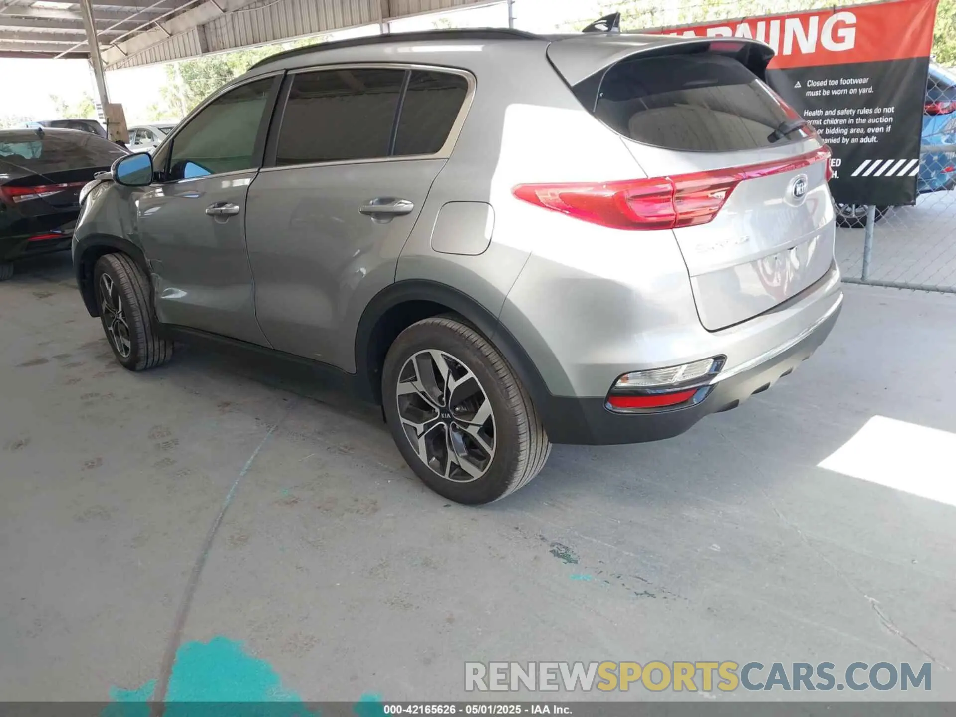 3 Photograph of a damaged car KNDPN3AC6N7959489 KIA SPORTAGE 2022
