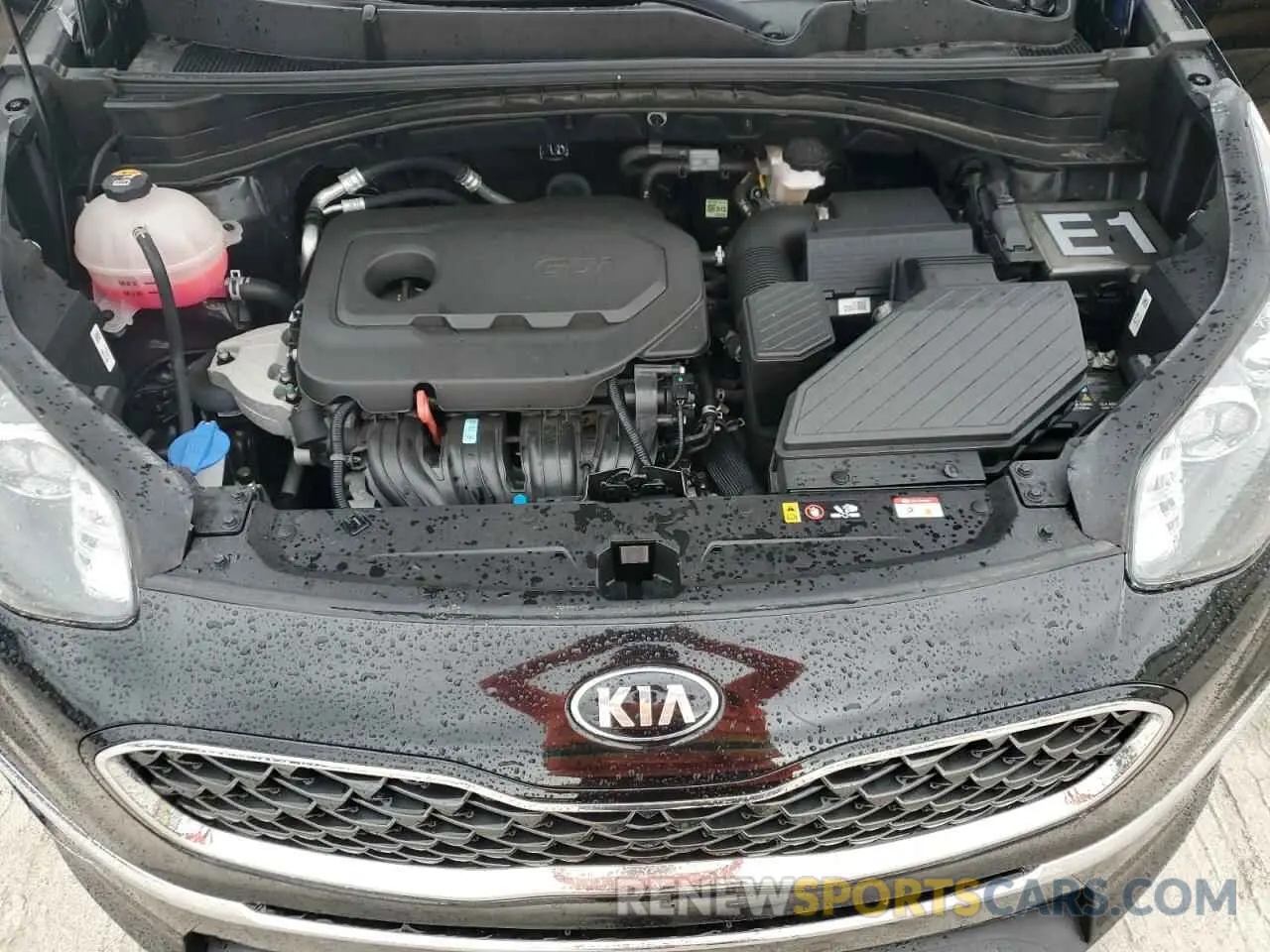 12 Photograph of a damaged car KNDPN3AC6N7975479 KIA SPORTAGE 2022
