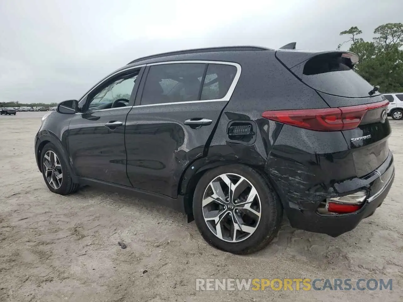 2 Photograph of a damaged car KNDPN3AC6N7975479 KIA SPORTAGE 2022