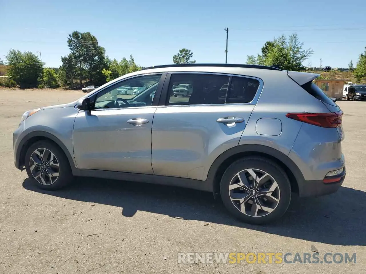 2 Photograph of a damaged car KNDPN3AC8N7946033 KIA SPORTAGE 2022