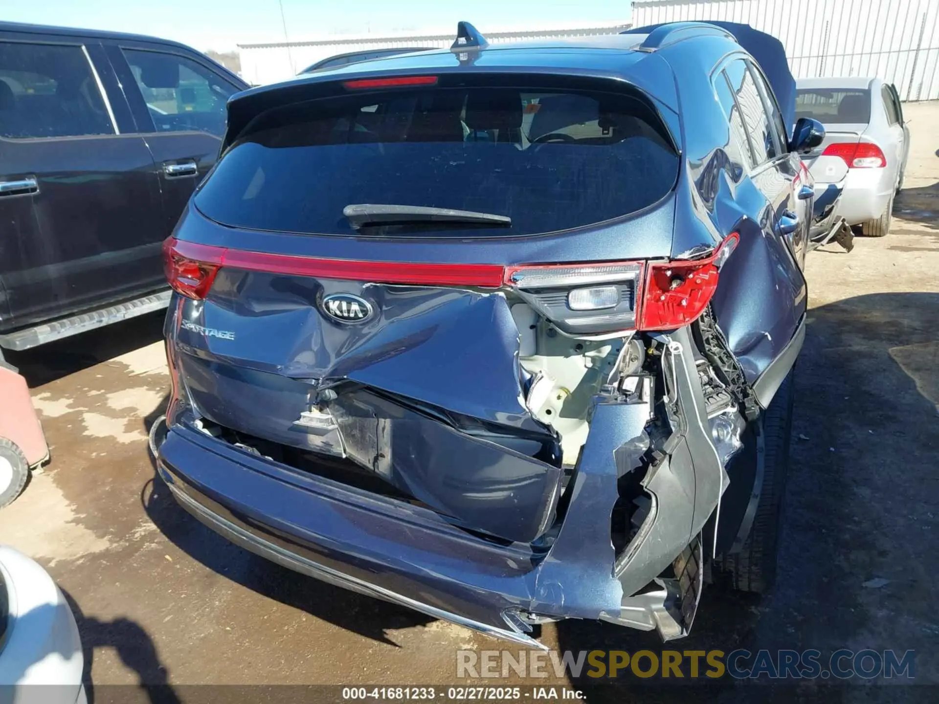 6 Photograph of a damaged car KNDPN3AC9N7990414 KIA SPORTAGE 2022