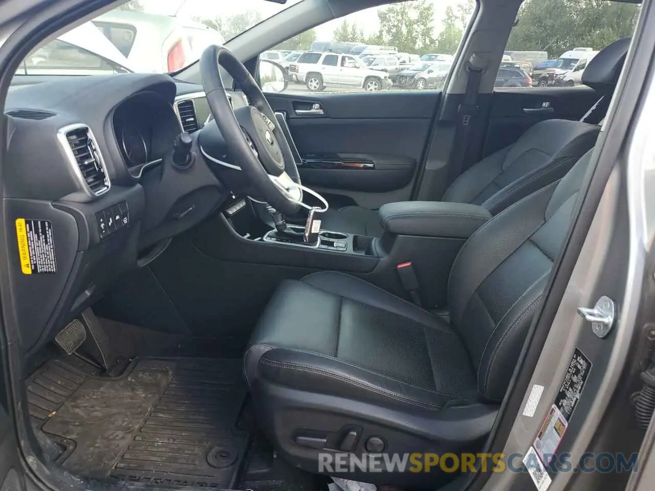7 Photograph of a damaged car KNDPNCAC1N7987152 KIA SPORTAGE 2022