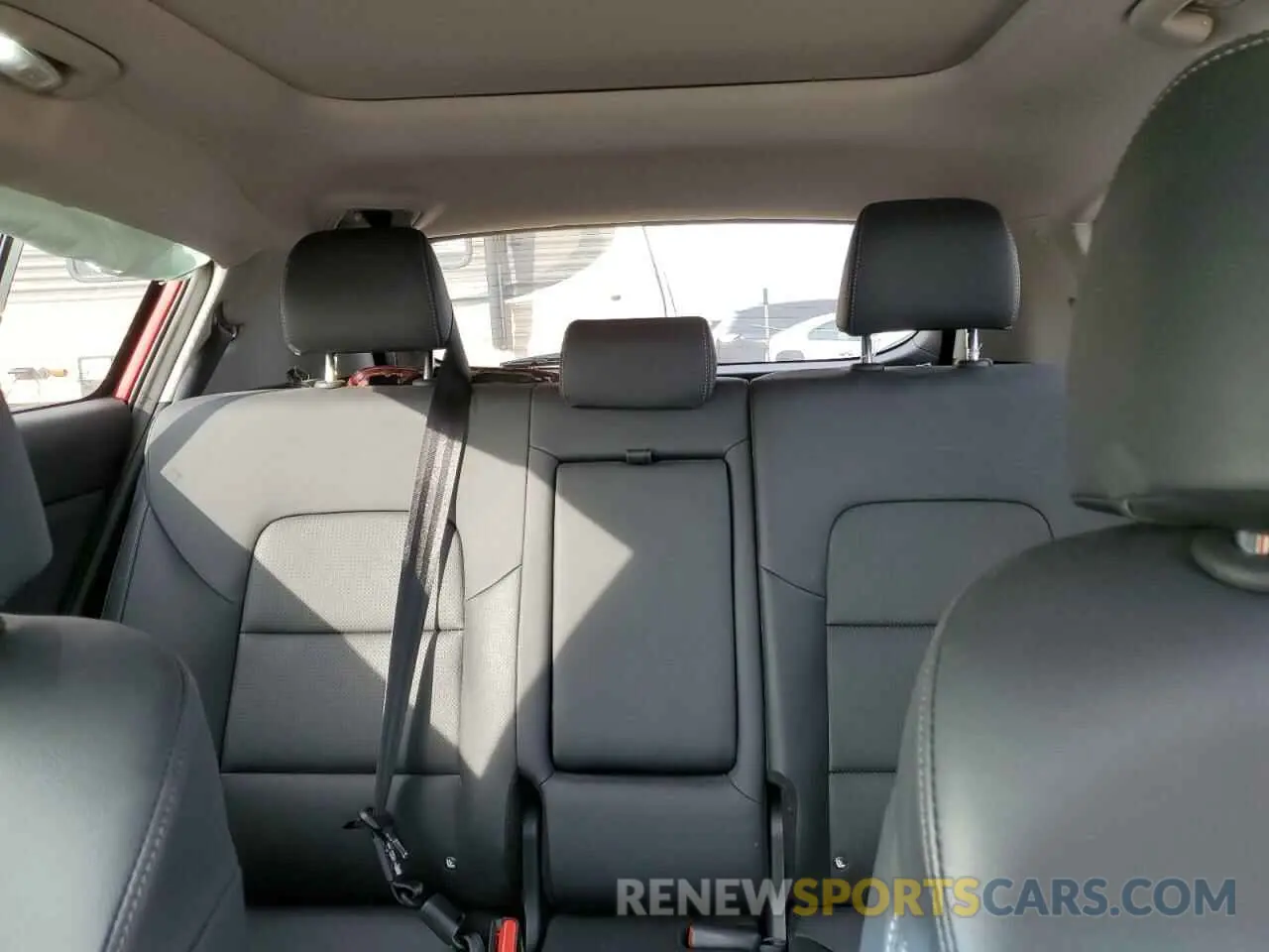 10 Photograph of a damaged car KNDPNCAC2N7961515 KIA SPORTAGE 2022