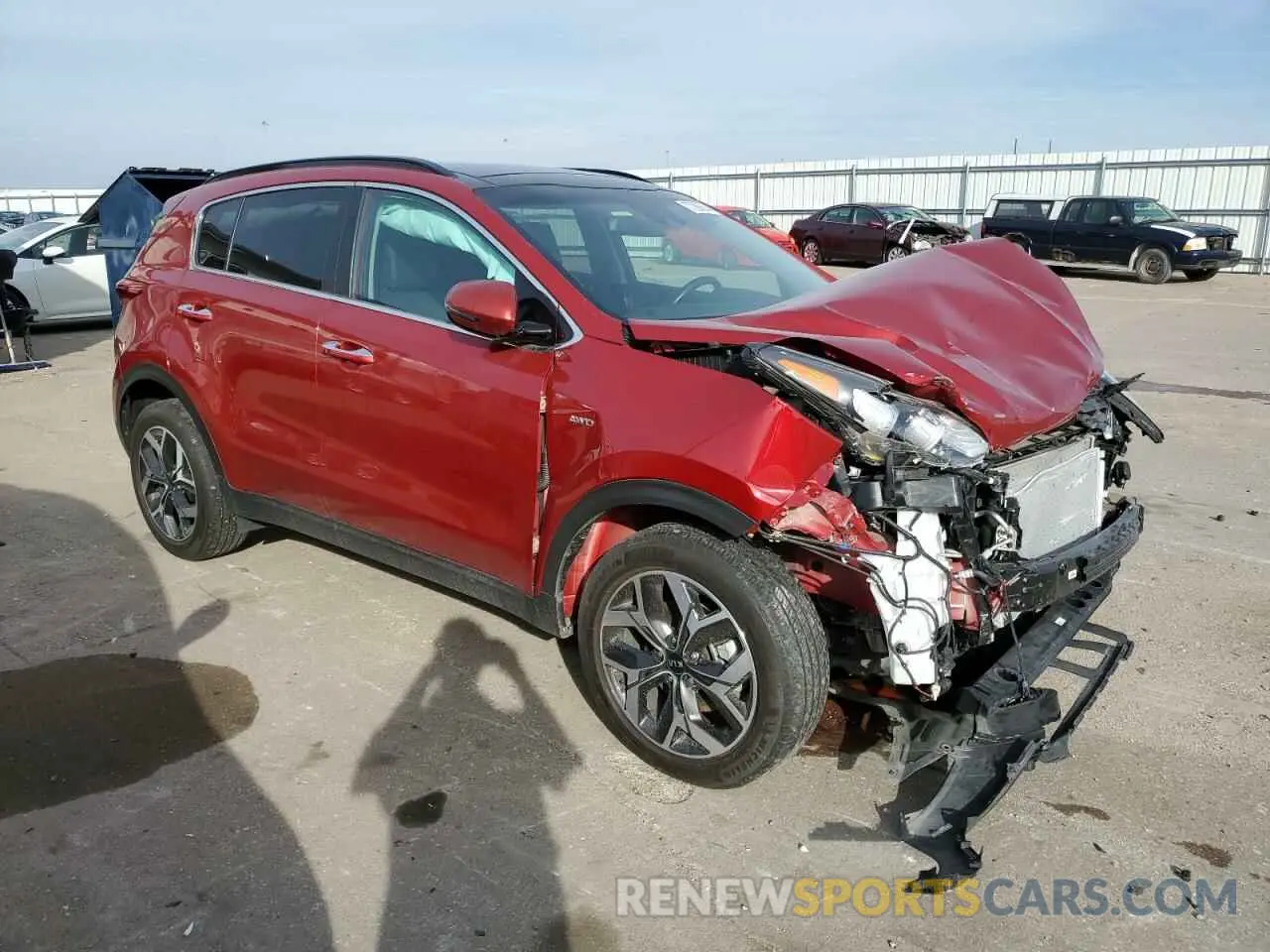 4 Photograph of a damaged car KNDPNCAC2N7961515 KIA SPORTAGE 2022