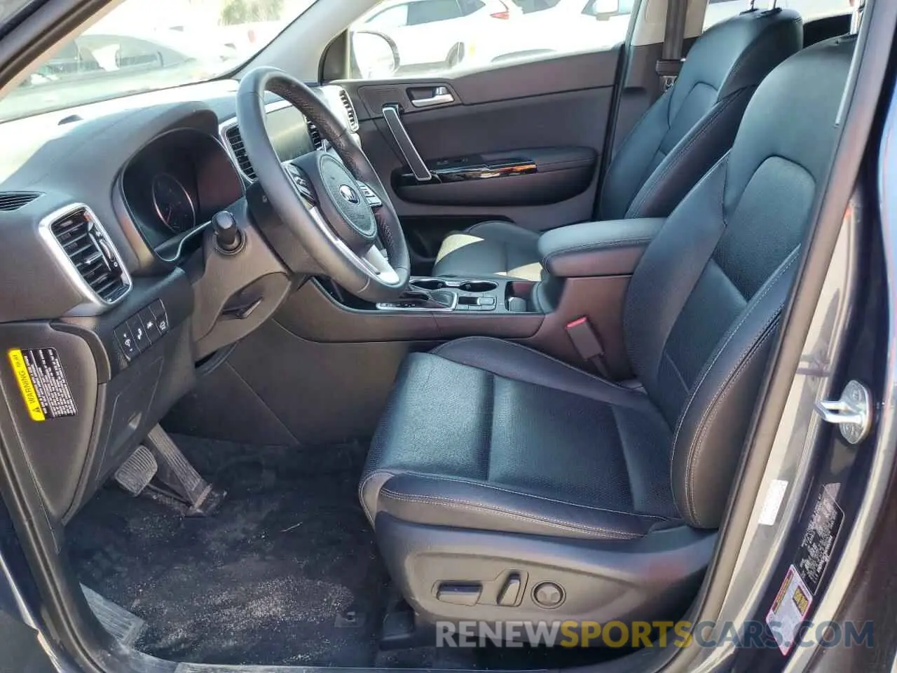 7 Photograph of a damaged car KNDPNCAC5N7002044 KIA SPORTAGE 2022