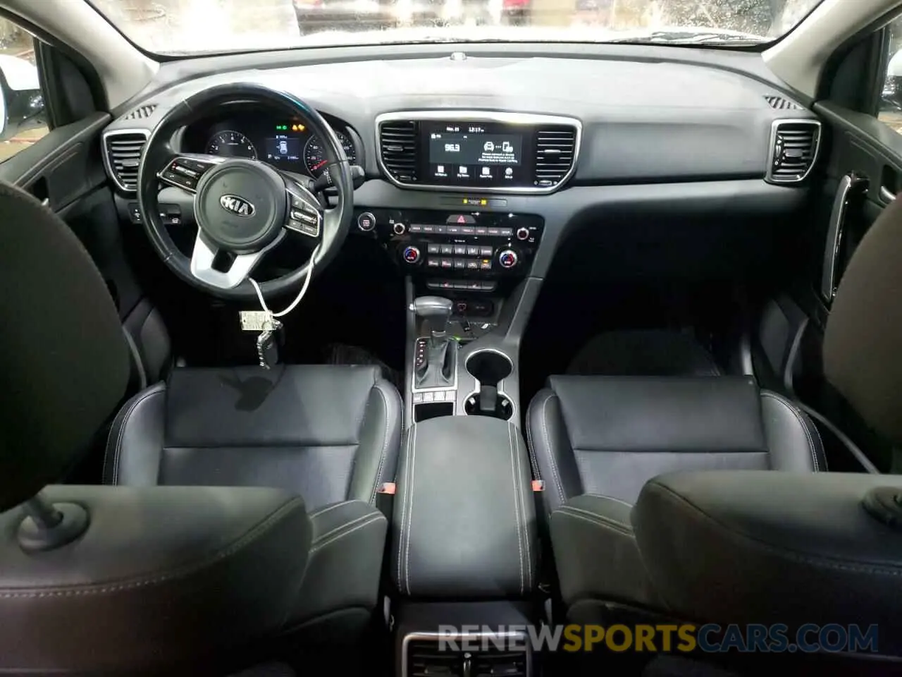 8 Photograph of a damaged car KNDPNCAC6N7954955 KIA SPORTAGE 2022