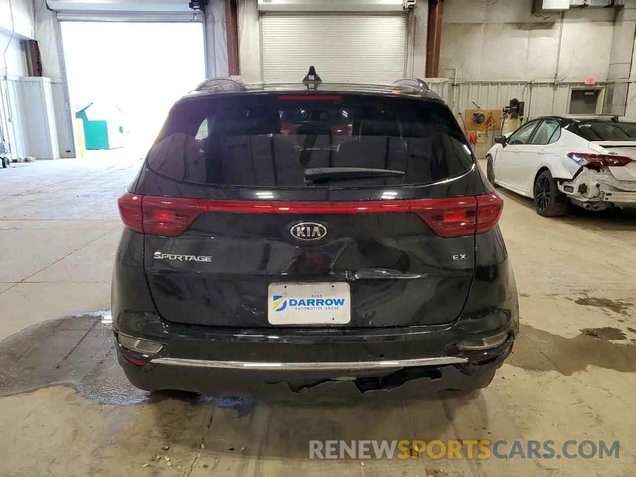 6 Photograph of a damaged car KNDPNCAC6N7983842 KIA SPORTAGE 2022