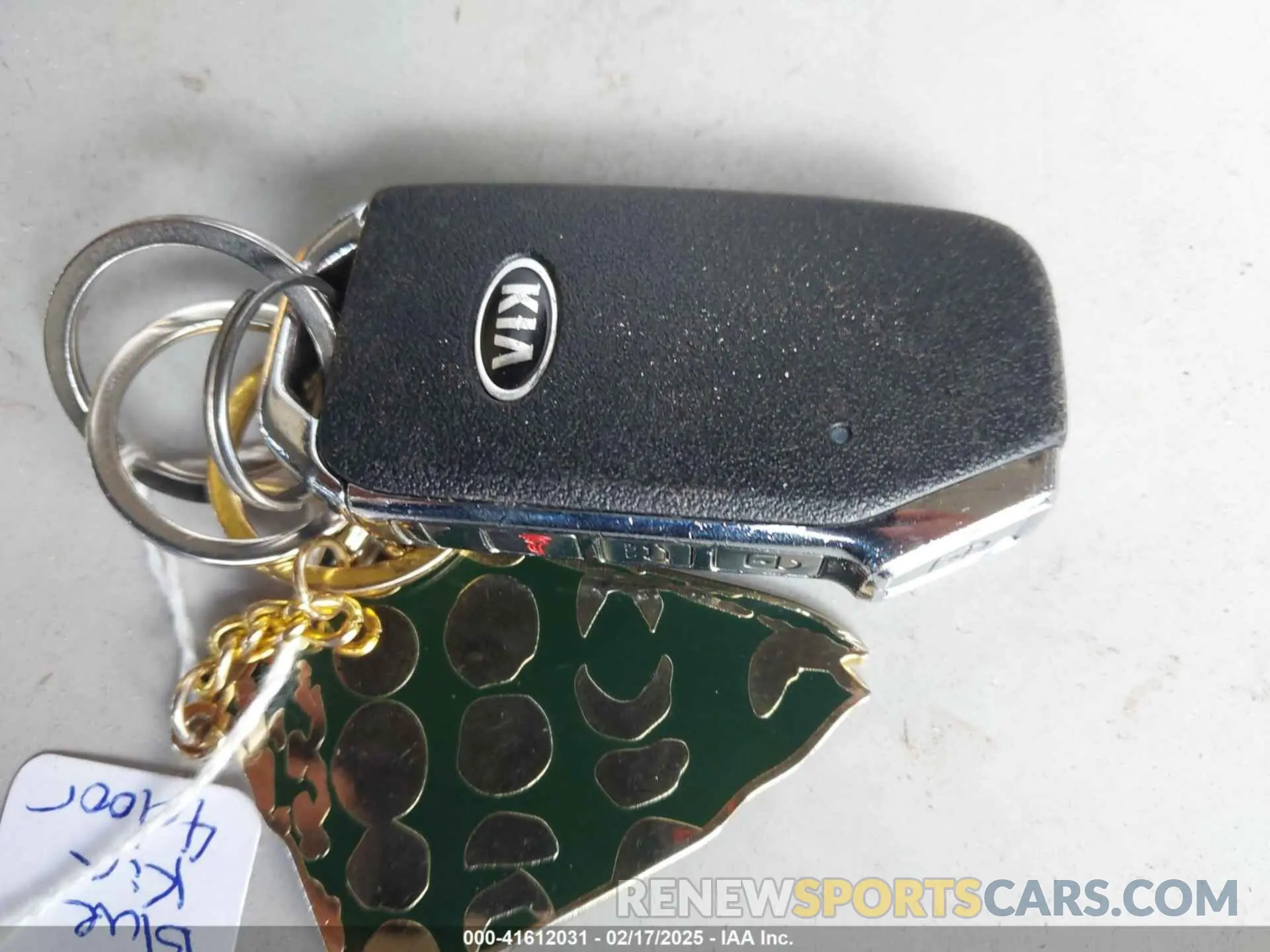 11 Photograph of a damaged car KNDPR3A62N7972836 KIA SPORTAGE 2022