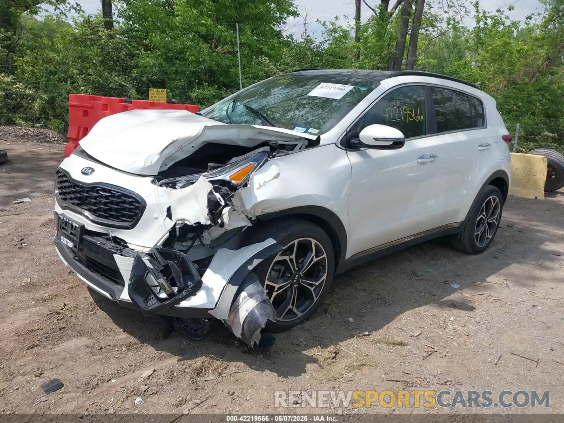 2 Photograph of a damaged car KNDPR3A65N7020221 KIA SPORTAGE 2022