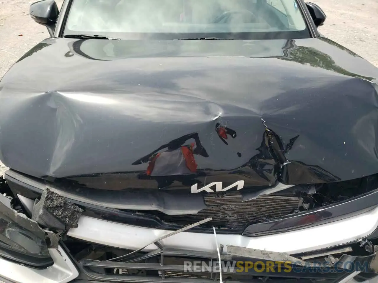 12 Photograph of a damaged car 5XYK33AF0PG051359 KIA SPORTAGE 2023
