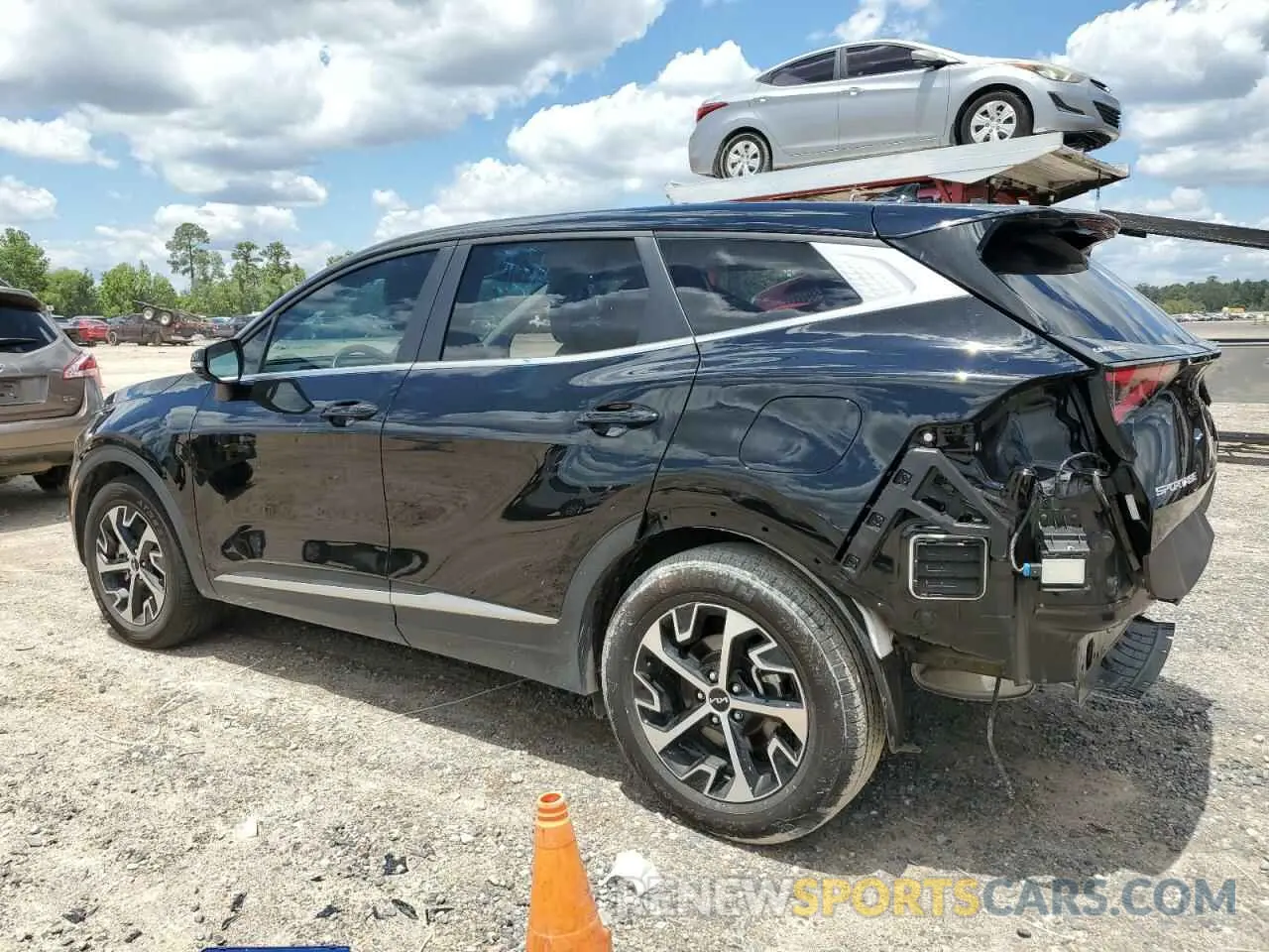 2 Photograph of a damaged car 5XYK33AF1PG084922 KIA SPORTAGE 2023