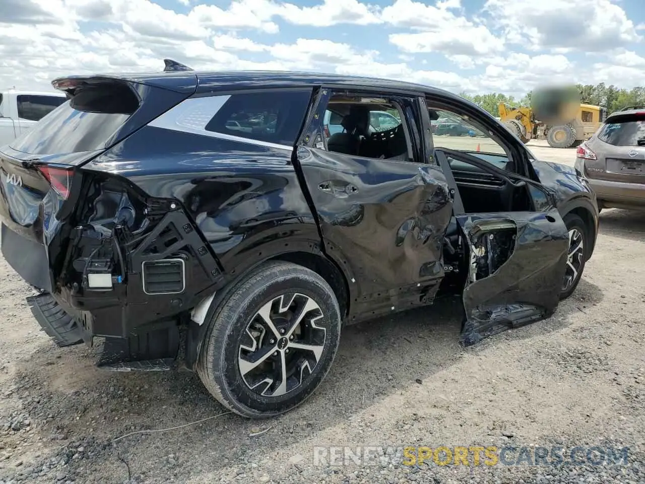 3 Photograph of a damaged car 5XYK33AF1PG084922 KIA SPORTAGE 2023