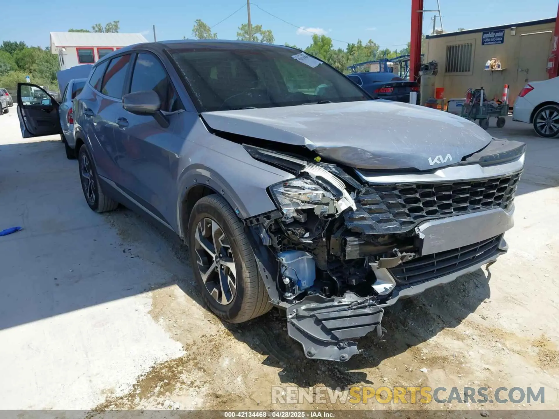 1 Photograph of a damaged car 5XYK33AF4PG064616 KIA SPORTAGE 2023
