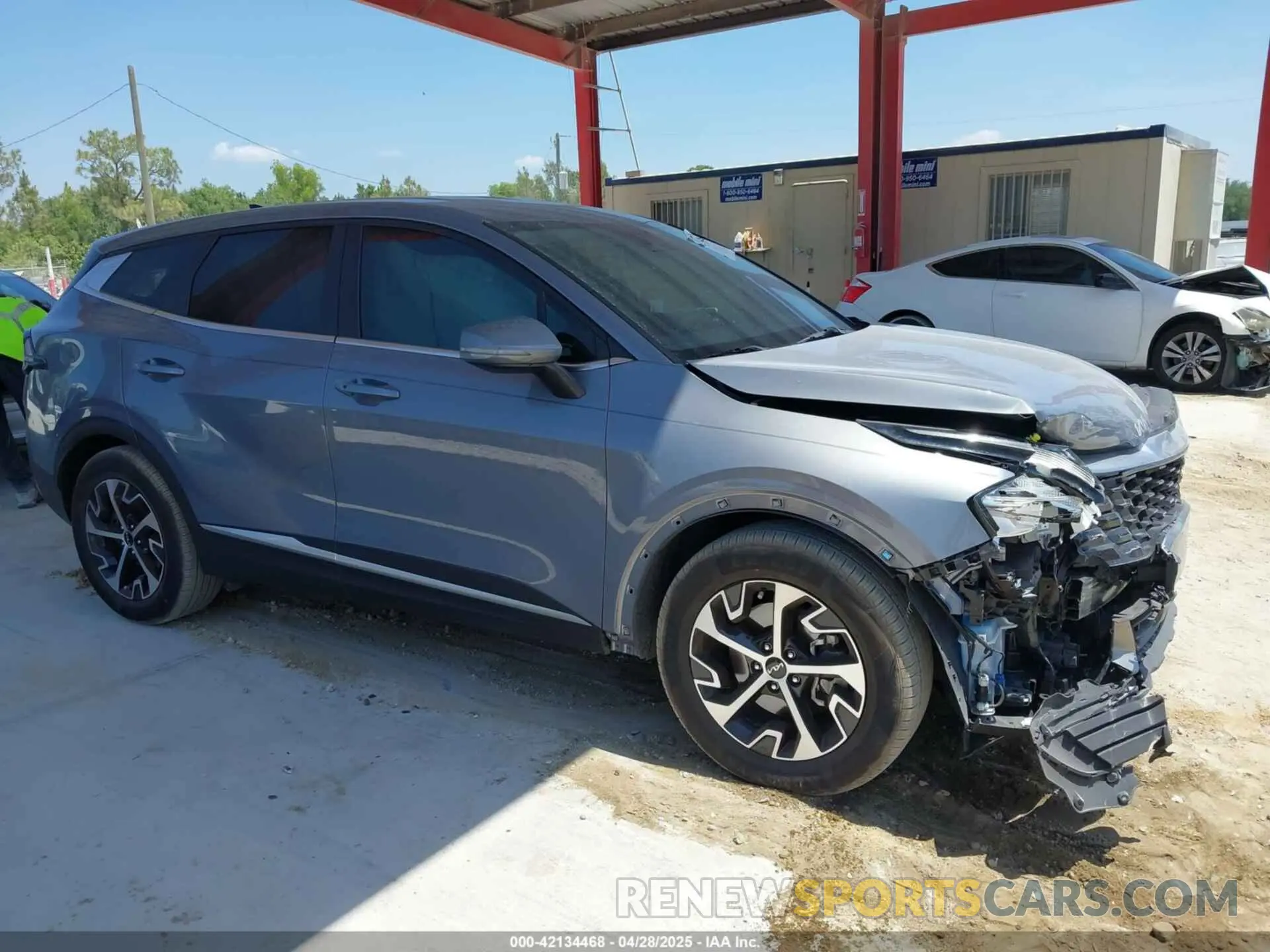 13 Photograph of a damaged car 5XYK33AF4PG064616 KIA SPORTAGE 2023