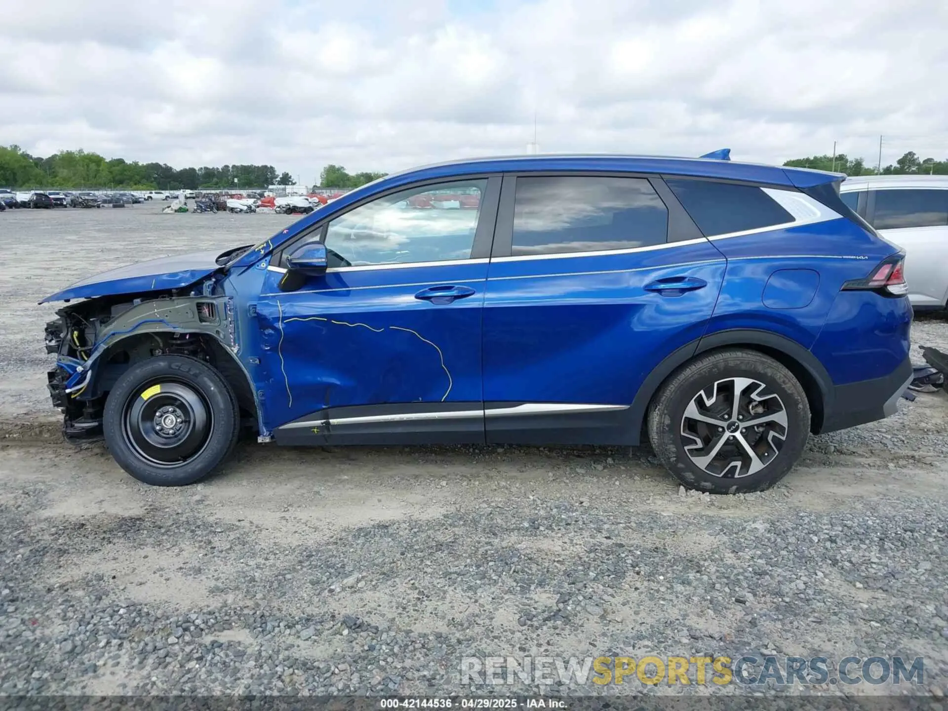 15 Photograph of a damaged car 5XYK33AF4PG129819 KIA SPORTAGE 2023