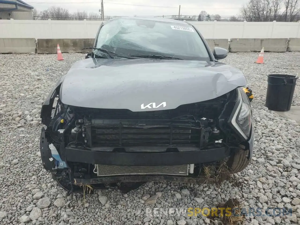 5 Photograph of a damaged car 5XYK33AF5PG101883 KIA SPORTAGE 2023