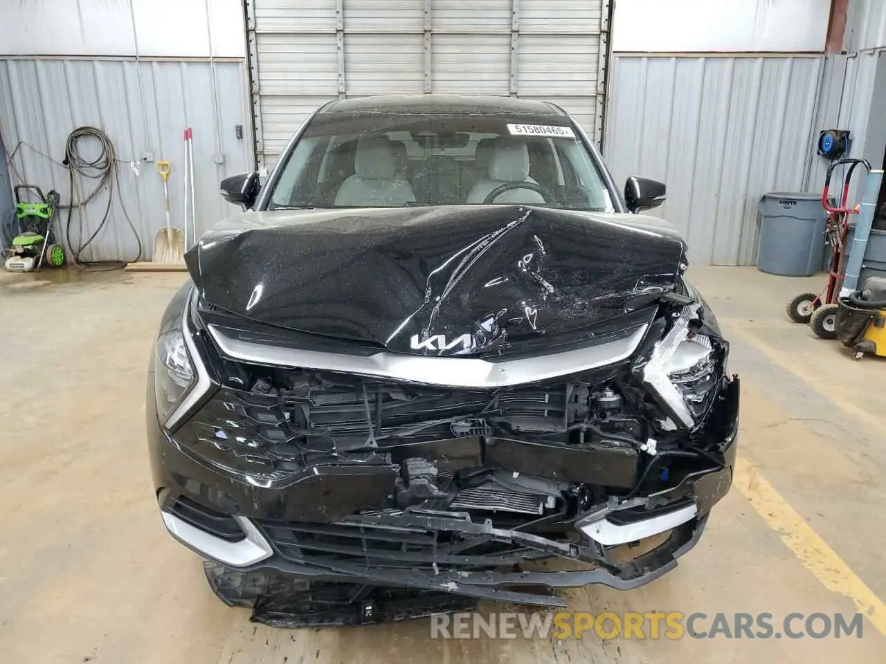 5 Photograph of a damaged car 5XYK33AF6PG040687 KIA SPORTAGE 2023