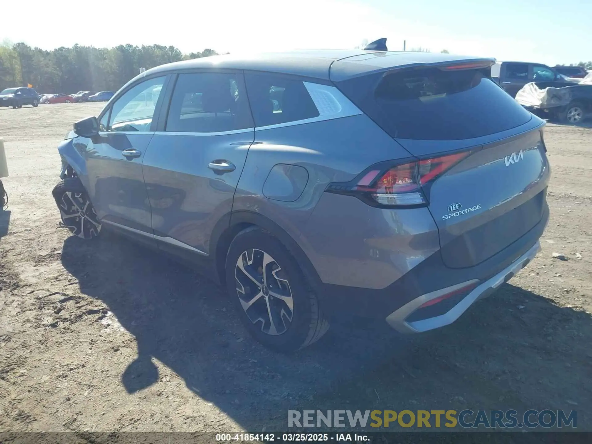 3 Photograph of a damaged car 5XYK33AF6PG103481 KIA SPORTAGE 2023