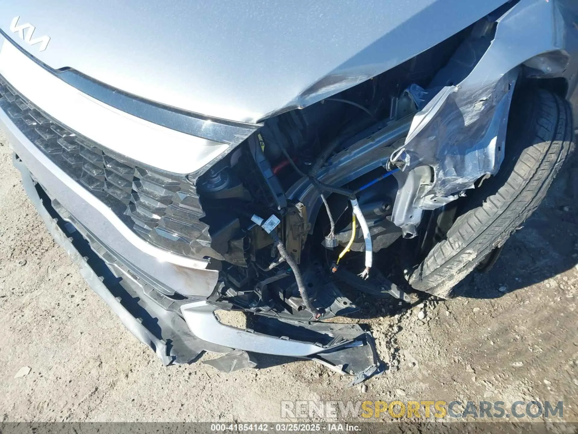6 Photograph of a damaged car 5XYK33AF6PG103481 KIA SPORTAGE 2023