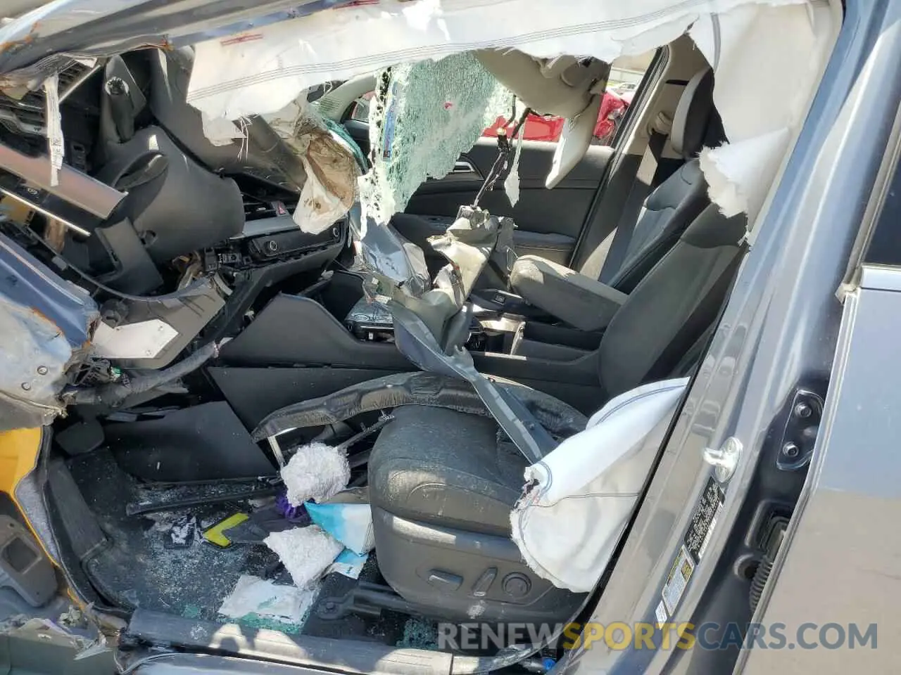 7 Photograph of a damaged car 5XYK33AF7PG043291 KIA SPORTAGE 2023