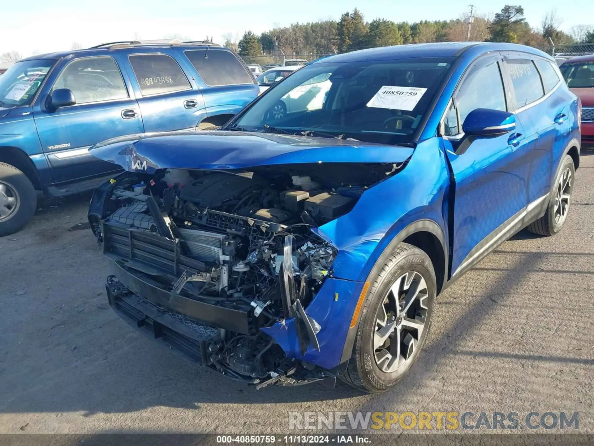 17 Photograph of a damaged car 5XYK33AF7PG043842 KIA SPORTAGE 2023