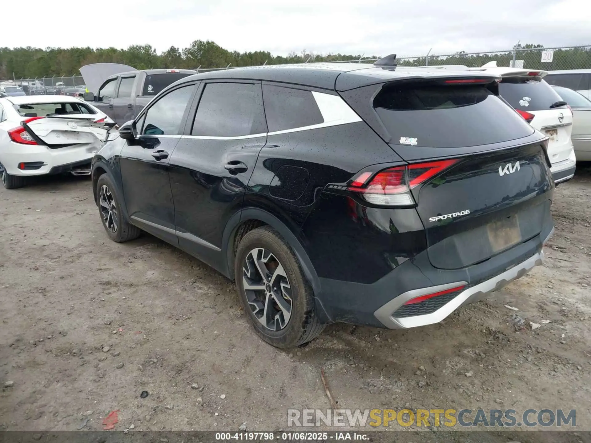 3 Photograph of a damaged car 5XYK33AF7PG104560 KIA SPORTAGE 2023
