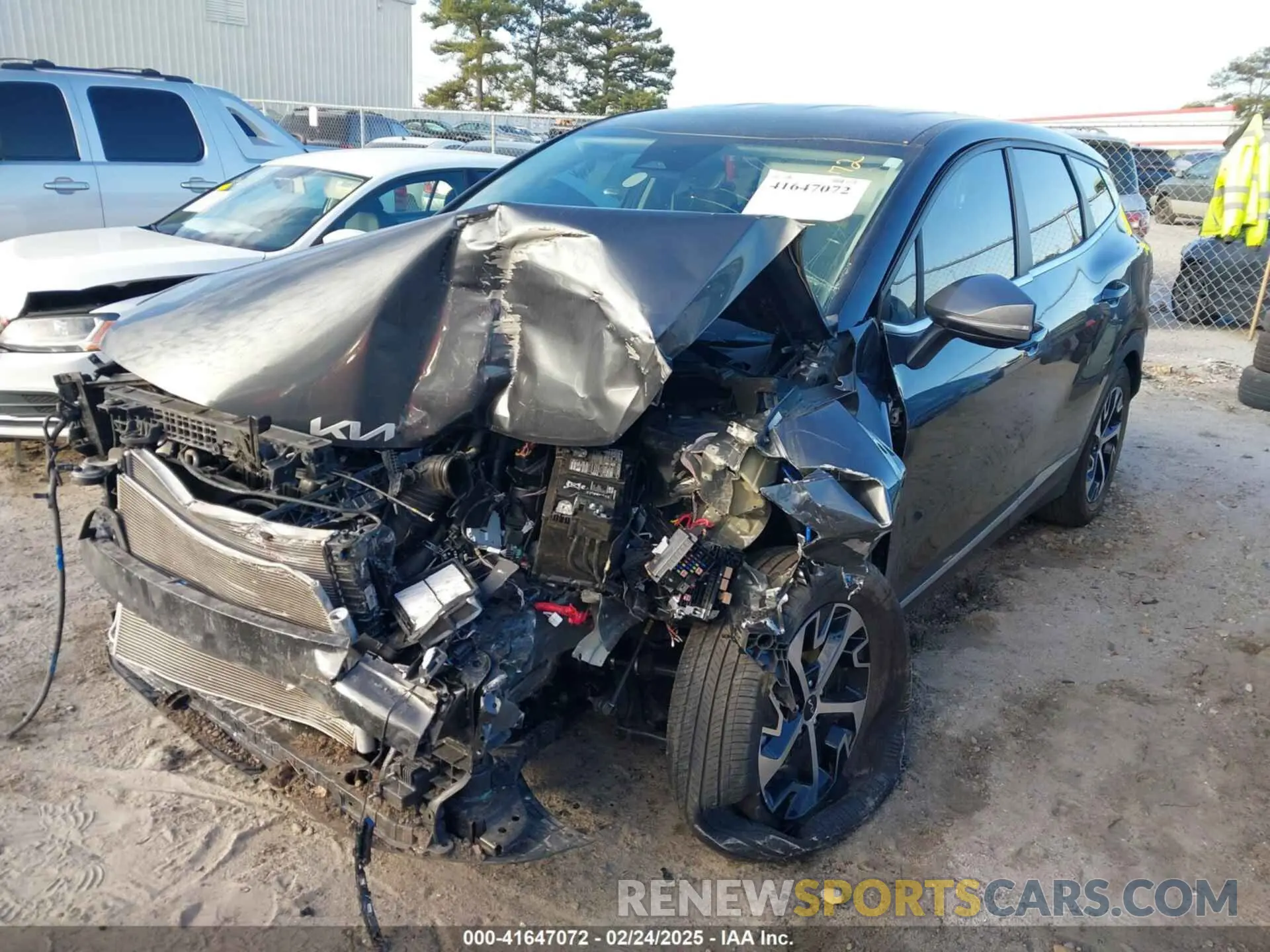 2 Photograph of a damaged car 5XYK33AF7PG117258 KIA SPORTAGE 2023