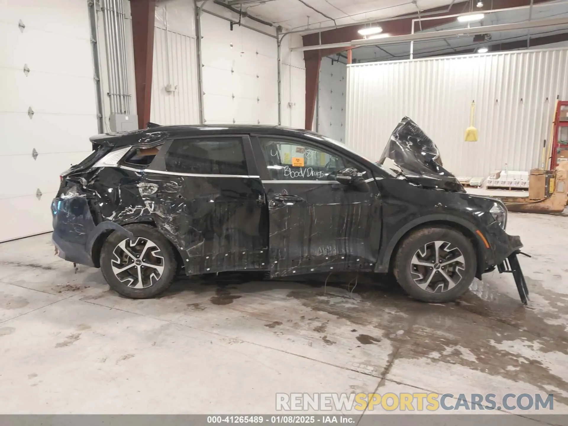 13 Photograph of a damaged car 5XYK33AF8PG080186 KIA SPORTAGE 2023