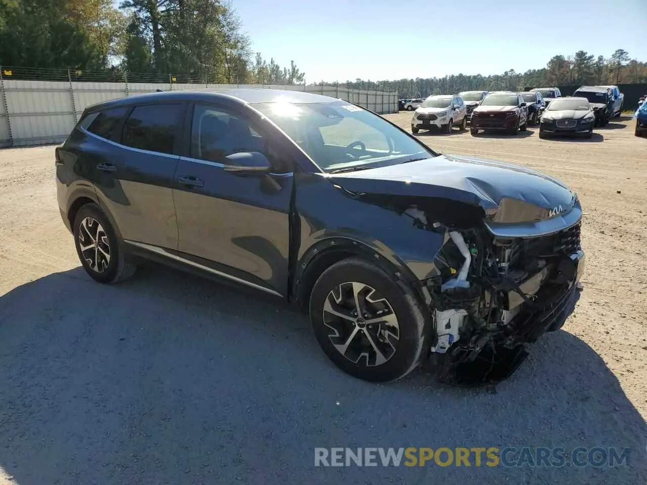 4 Photograph of a damaged car 5XYK33AF8PG106883 KIA SPORTAGE 2023