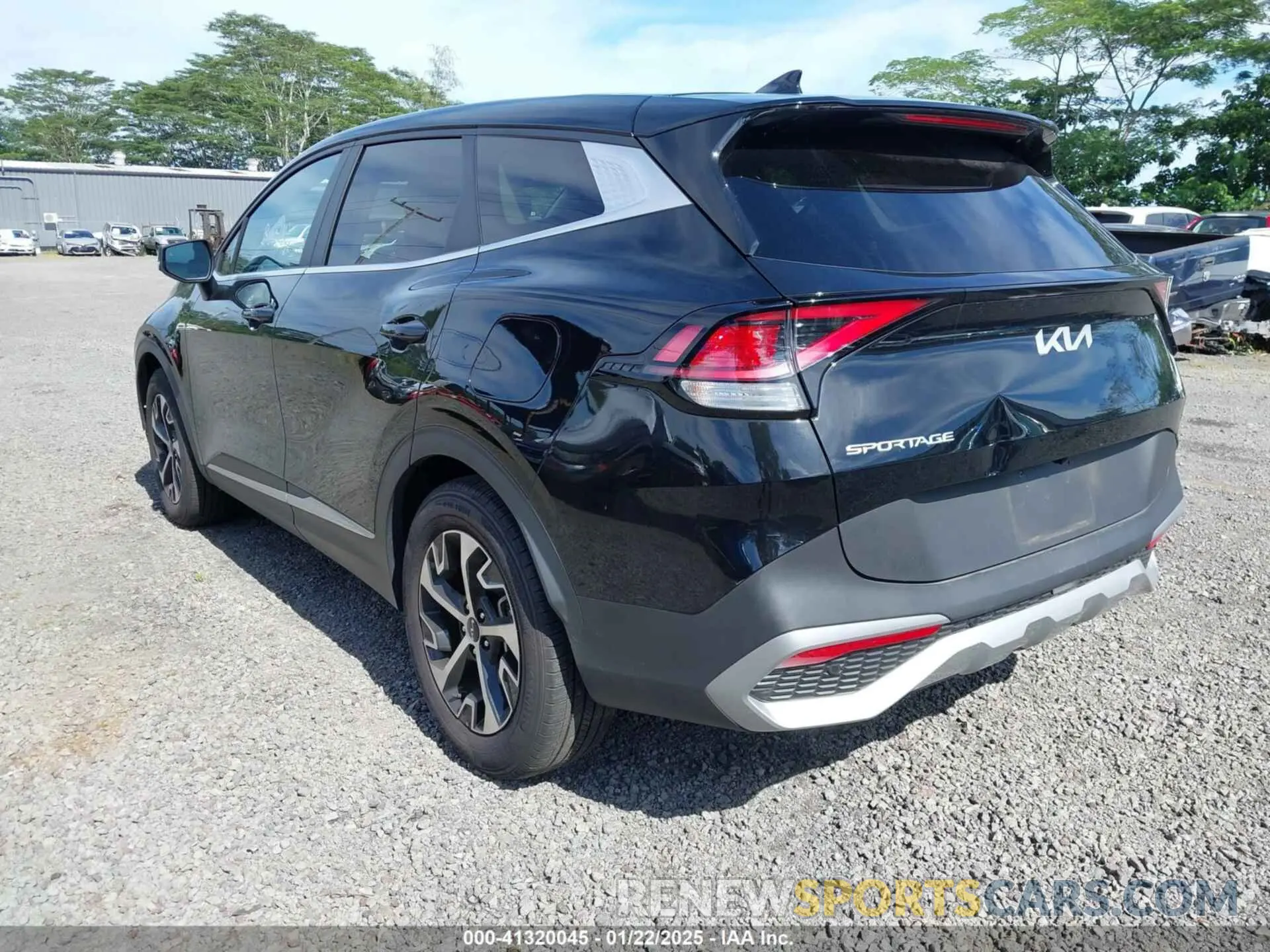 3 Photograph of a damaged car 5XYK33AF8PG122744 KIA SPORTAGE 2023