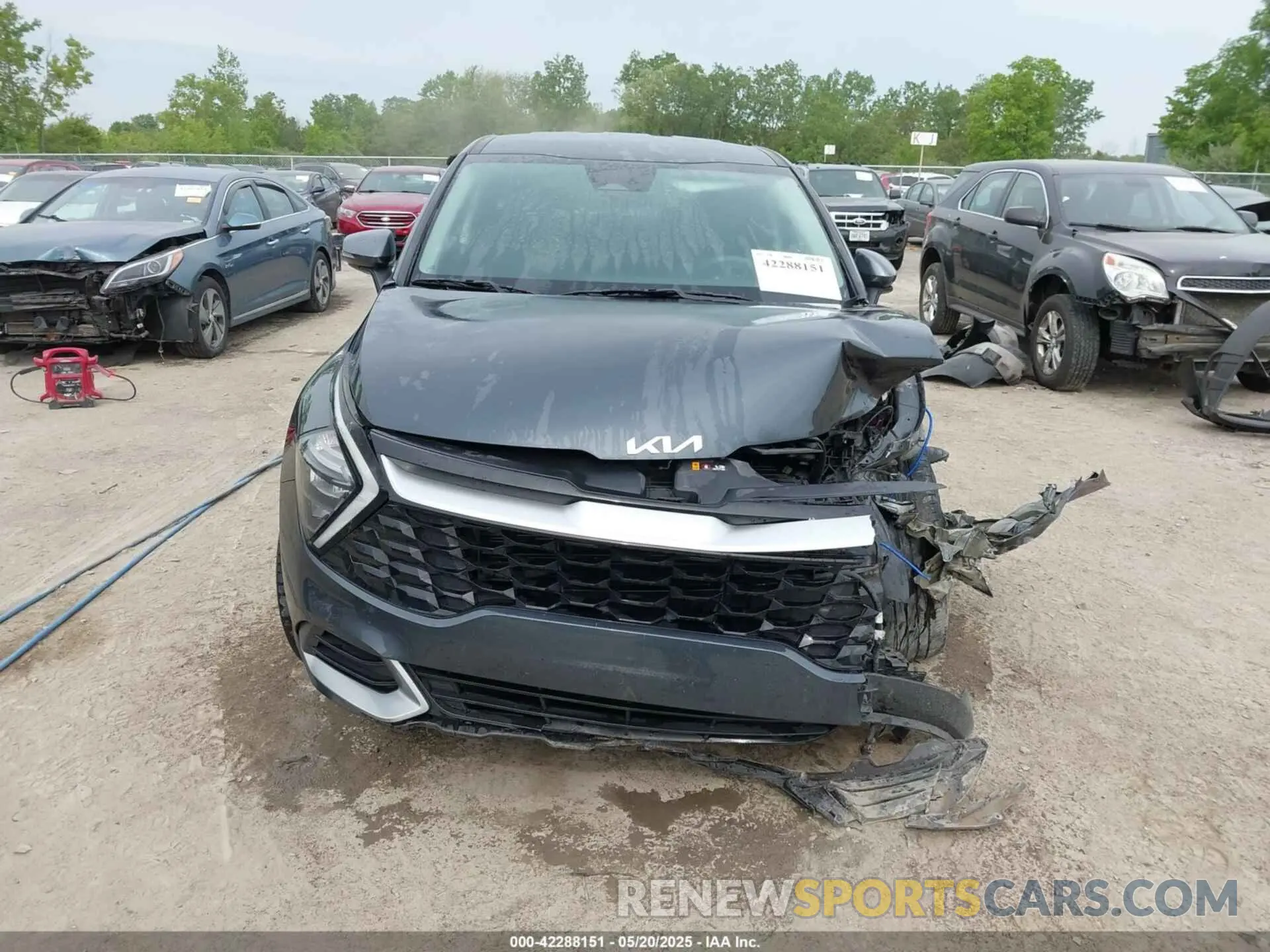 12 Photograph of a damaged car 5XYK33AF9PG051618 KIA SPORTAGE 2023